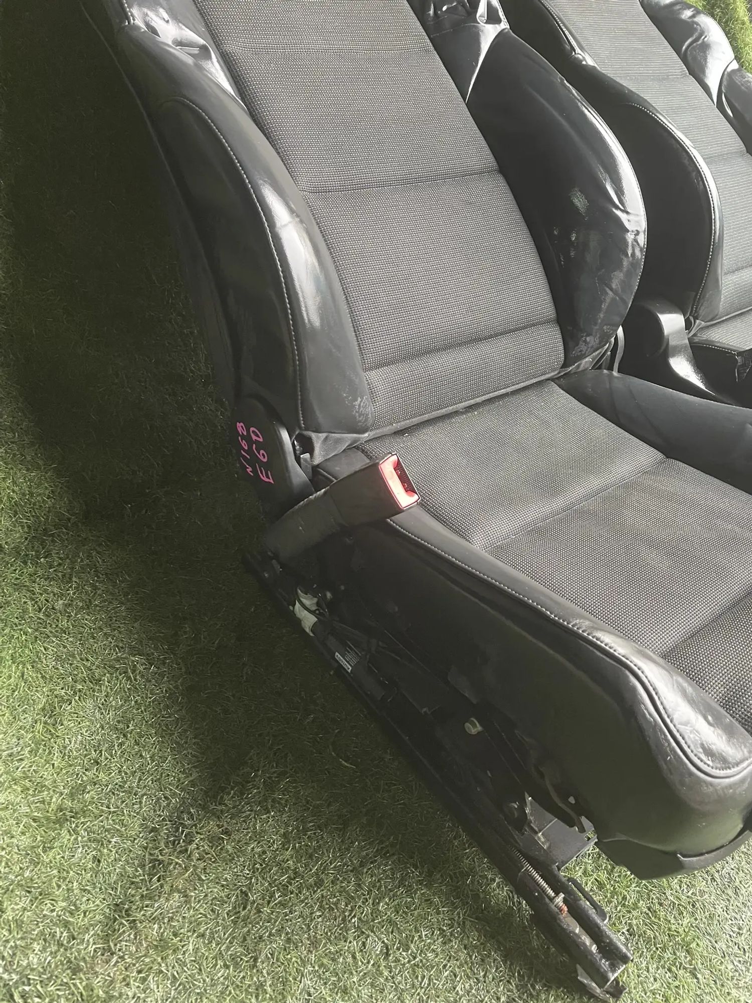 https://ycs.partsauto.market/partsauto-images/thmbs/userImages/772e461030aea93f4dbb6447c0f924d3/part/2190249d-836e-42ba-bb94-2263b722a437_1777968246692.jpg
