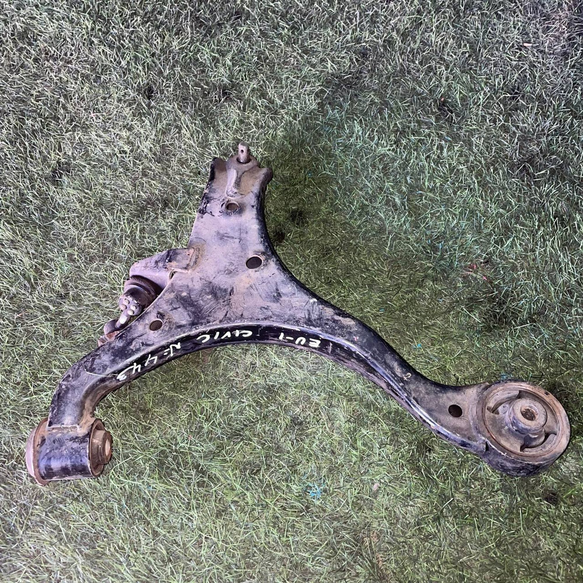 443 Рычаг передний правый нижний HONDA CIVIC EU1, 4000 рублей, Невинномысск