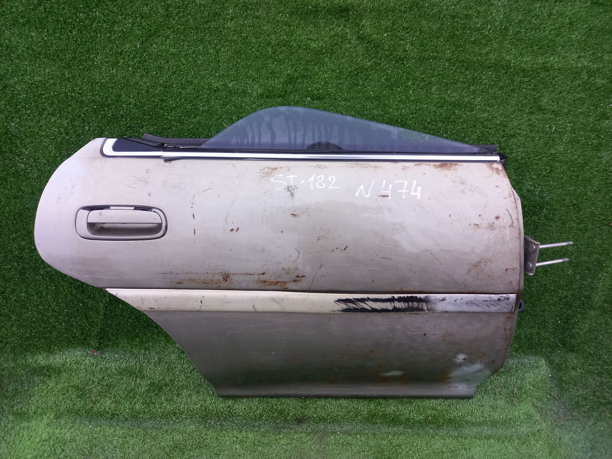 474 дверь B/R на TOYOTA CARINA ED ST182, 3500 рублей, Невинномысск