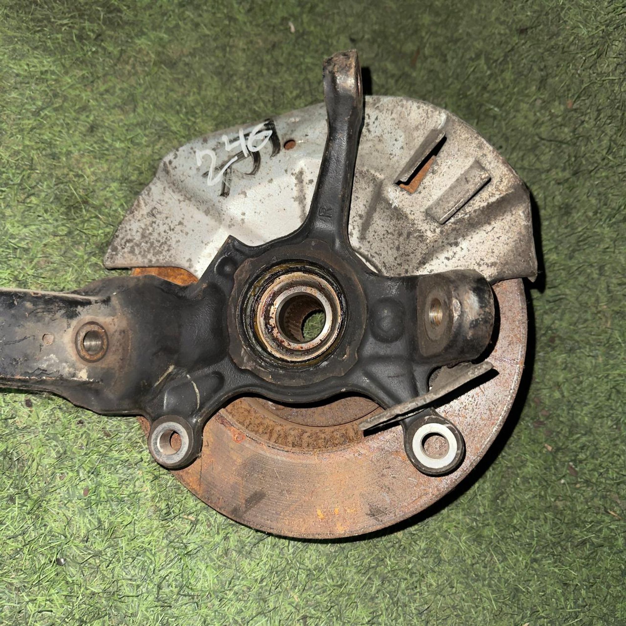 246 Ступица передняя правая MAZDA MILLENIA TAFP, 6500 рублей, Невинномысск