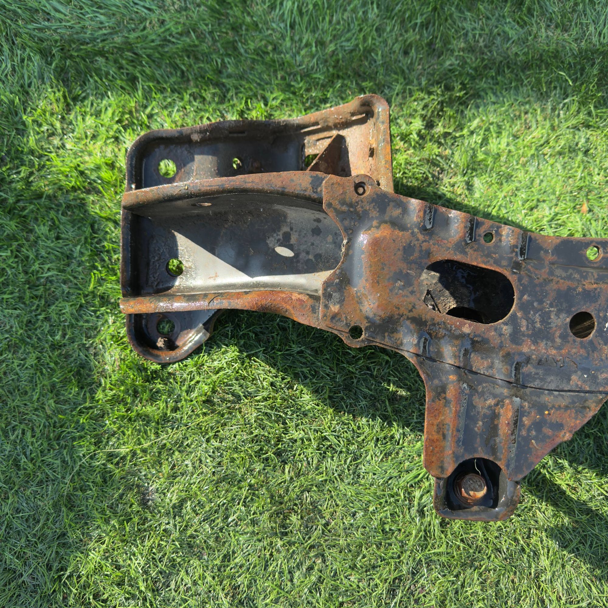 145 Подрамник передний NISSAN SKYLINE ER33, 7500 рублей, Невинномысск