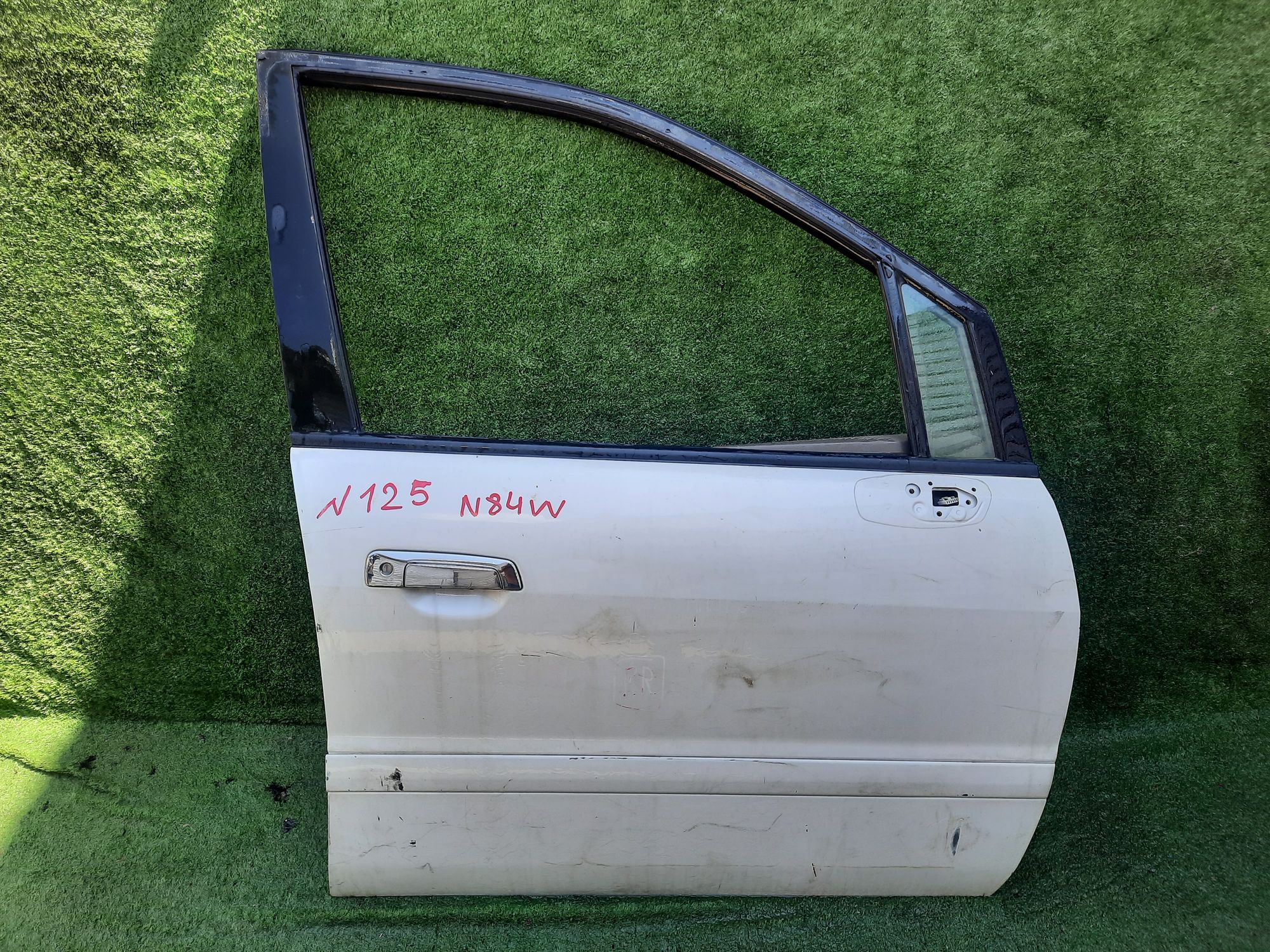 125 дверь на MITSUBISHI CHARIOT N84W, 7500 рублей, Невинномысск