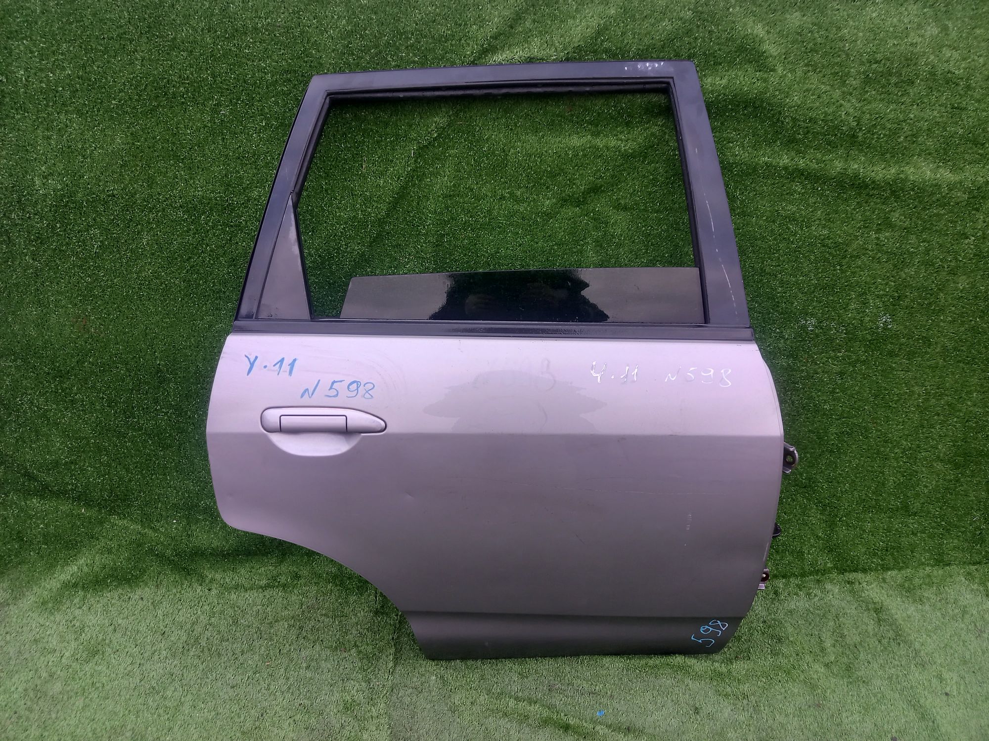 598 дверь на NISSAN AD Y11, 9500 рублей, Невинномысск