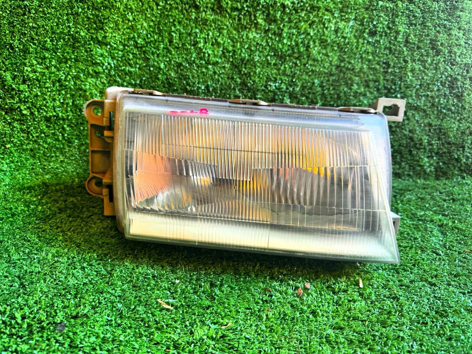 889 фара правая MAZDA BONGO FRIENDEE SGLR, 3500 рублей, Невинномысск