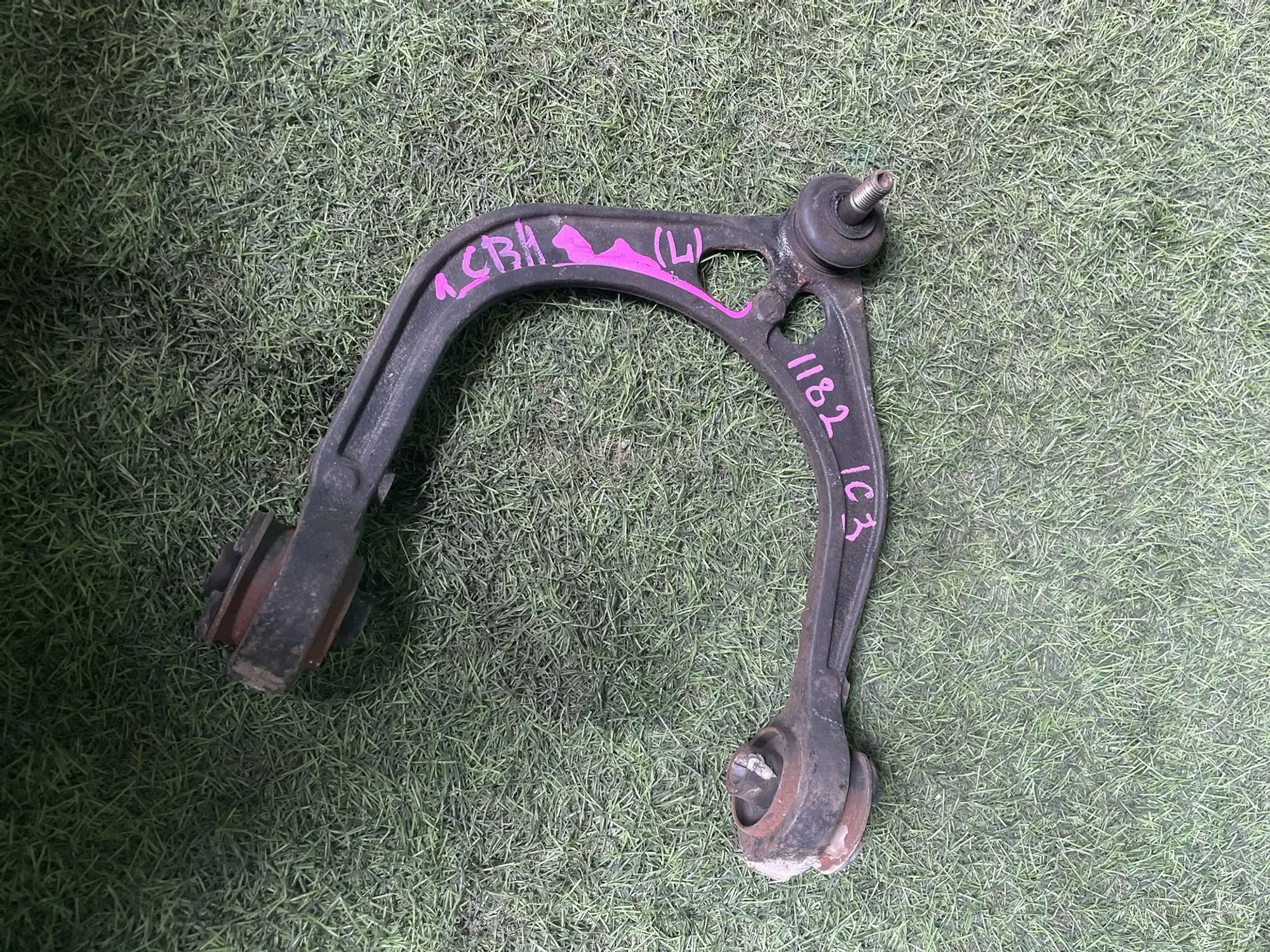 https://ycs.partsauto.market/partsauto-images/thmbs/userImages/772e461030aea93f4dbb6447c0f924d3/part/241b4a3b-b8b9-4861-94ee-611613076e37_1775048776393.jpg