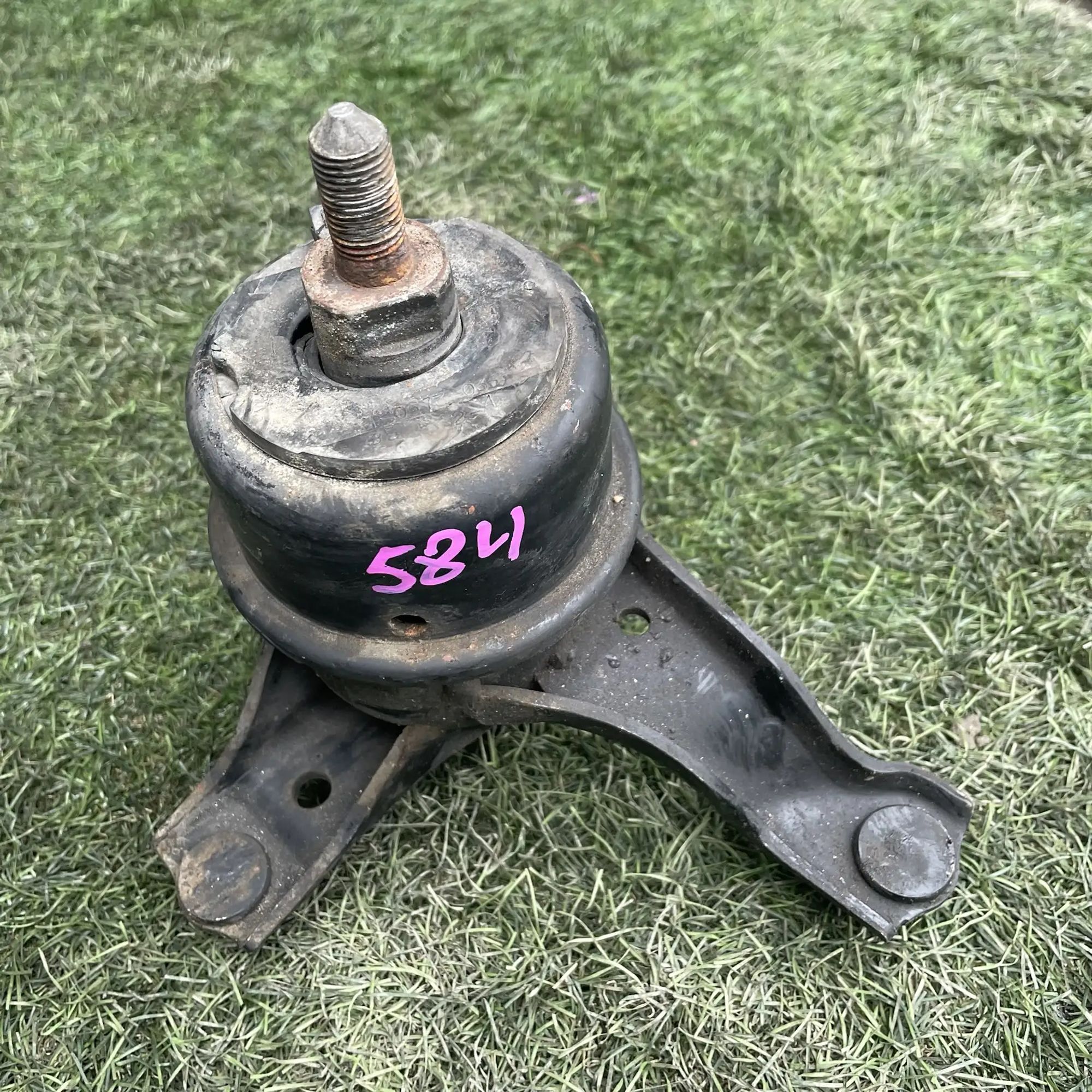 https://ycs.partsauto.market/partsauto-images/thmbs/userImages/772e461030aea93f4dbb6447c0f924d3/part/244e3d6b-3d28-466e-9943-627a1daf718a_1779189473776.jpg