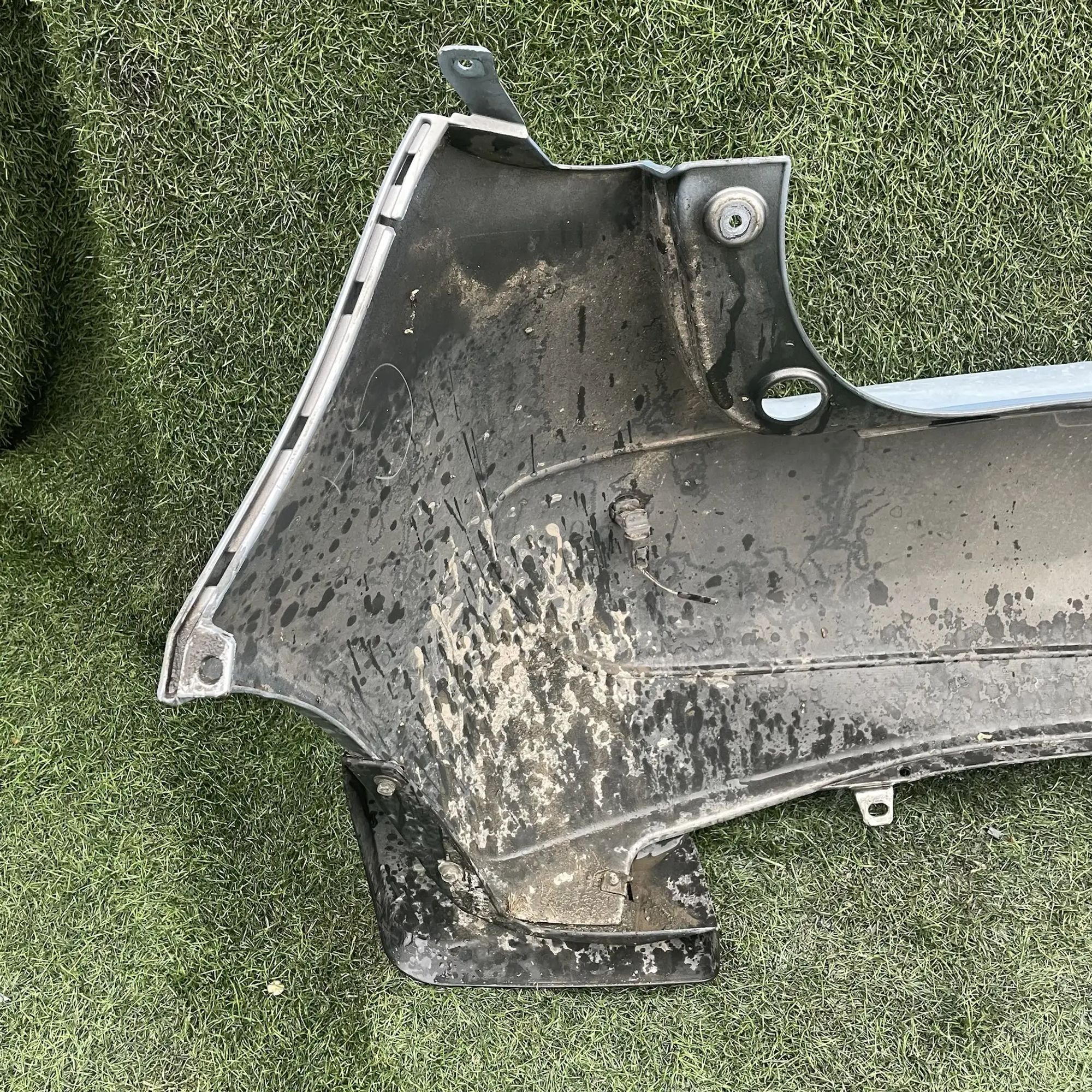 https://ycs.partsauto.market/partsauto-images/thmbs/userImages/772e461030aea93f4dbb6447c0f924d3/part/2478416e-d2c3-46a4-a70e-b811a46e16ec_1778850185909.jpg