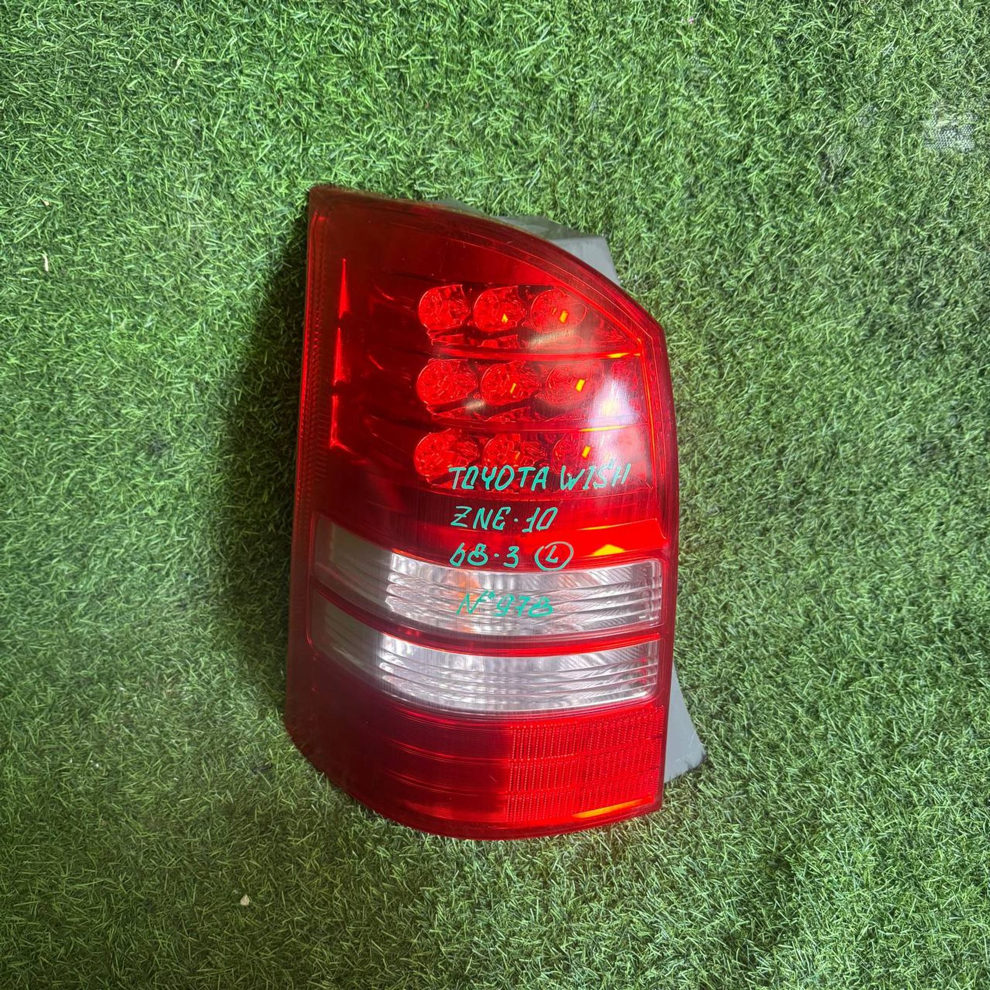 978 Фонарь задний левый TOYOTA WISH ZNE10, 4500 рублей, Невинномысск