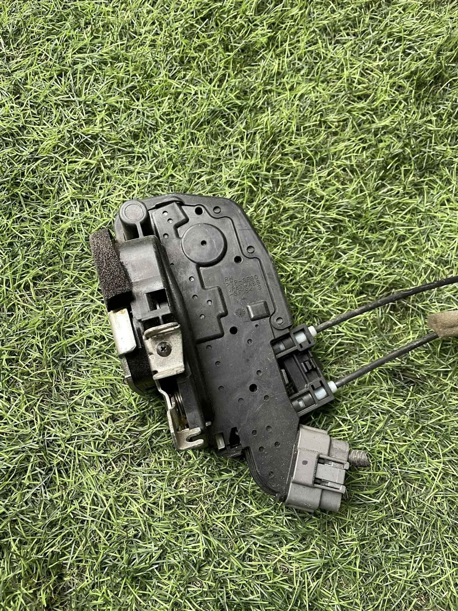 https://ycs.partsauto.market/partsauto-images/thmbs/userImages/772e461030aea93f4dbb6447c0f924d3/part/248c3d1d-972d-40d9-b550-1fc531b3abdf_1774861284952.jpg