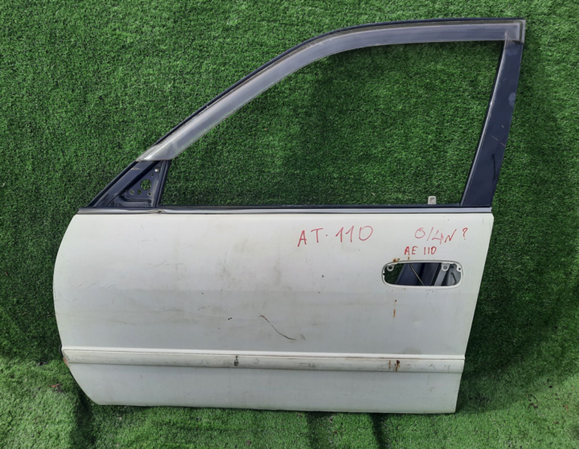 014 дверь  TOYOTA COROLLA AT110, 5000 рублей, Невинномысск