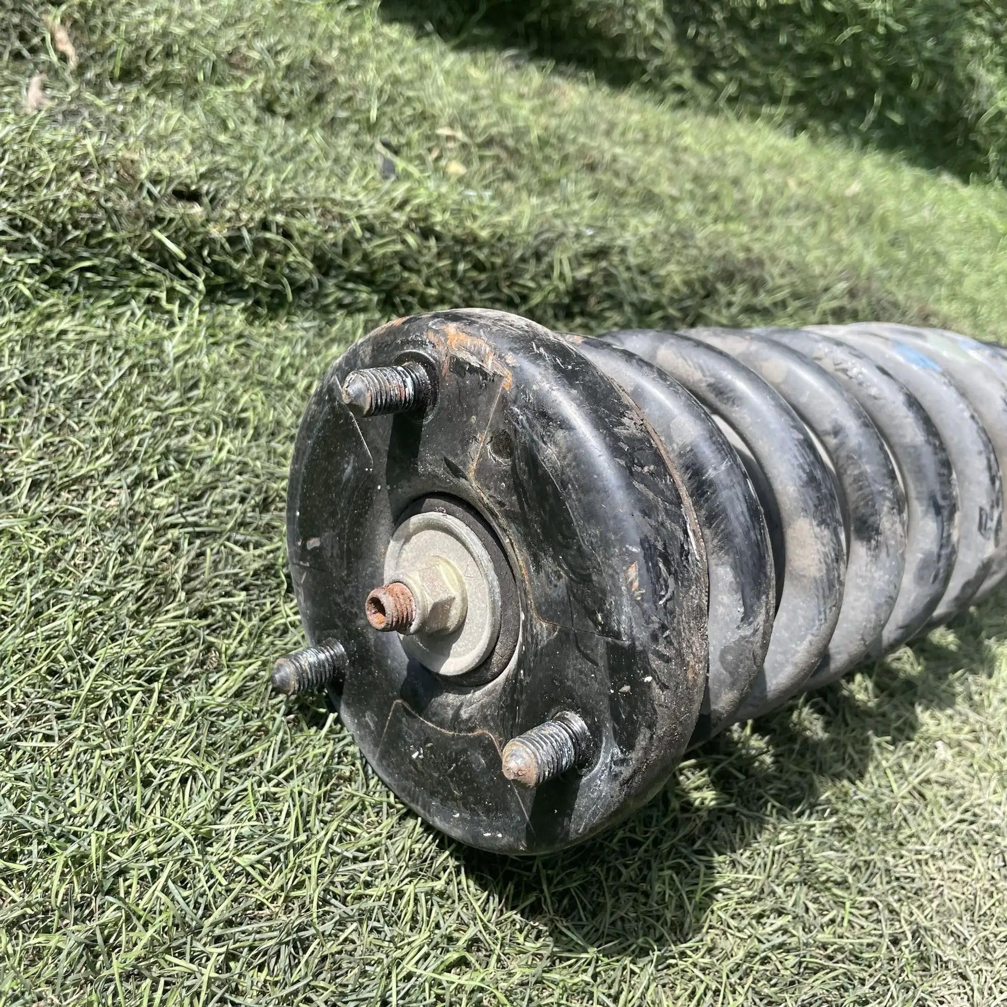 https://ycs.partsauto.market/partsauto-images/thmbs/userImages/772e461030aea93f4dbb6447c0f924d3/part/24afb8d8-f9df-42c8-9810-3700653a0de8_1779112419274.jpg