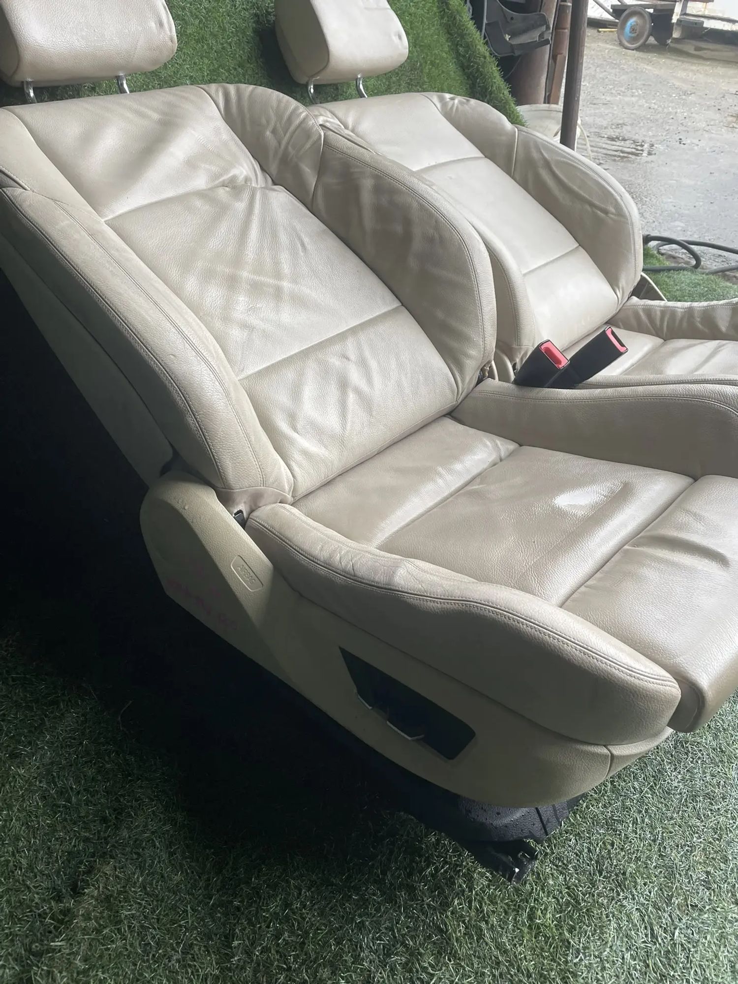 https://ycs.partsauto.market/partsauto-images/thmbs/userImages/772e461030aea93f4dbb6447c0f924d3/part/25337b5a-6986-48f2-8b63-e30bd8dbb852_1777967691631.jpg