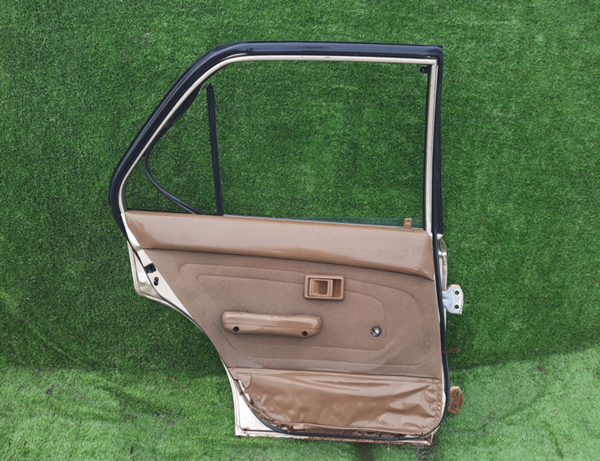 489 дверь на TOYOTA COROLLA AE91, 4500 рублей, Невинномысск