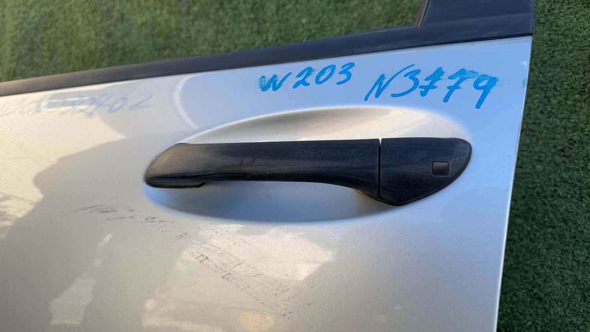 https://ycs.partsauto.market/partsauto-images/thmbs/userImages/772e461030aea93f4dbb6447c0f924d3/part/2542b0fd-18e8-48ac-93ba-da6c1b651ae5_1734685274072.jpg