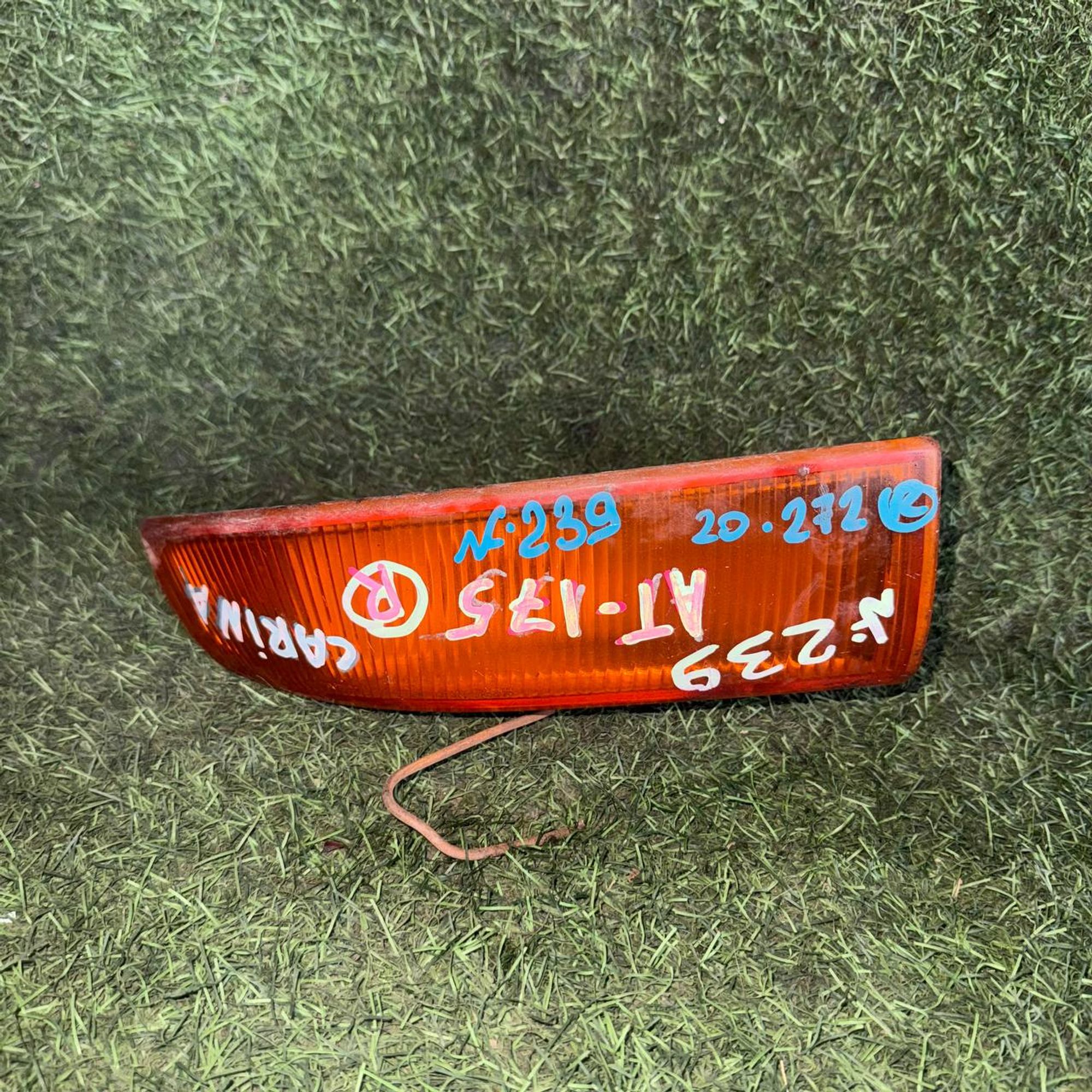 239 Фонарь габаритный правый Toyota AT175, 2500 рублей, Невинномысск