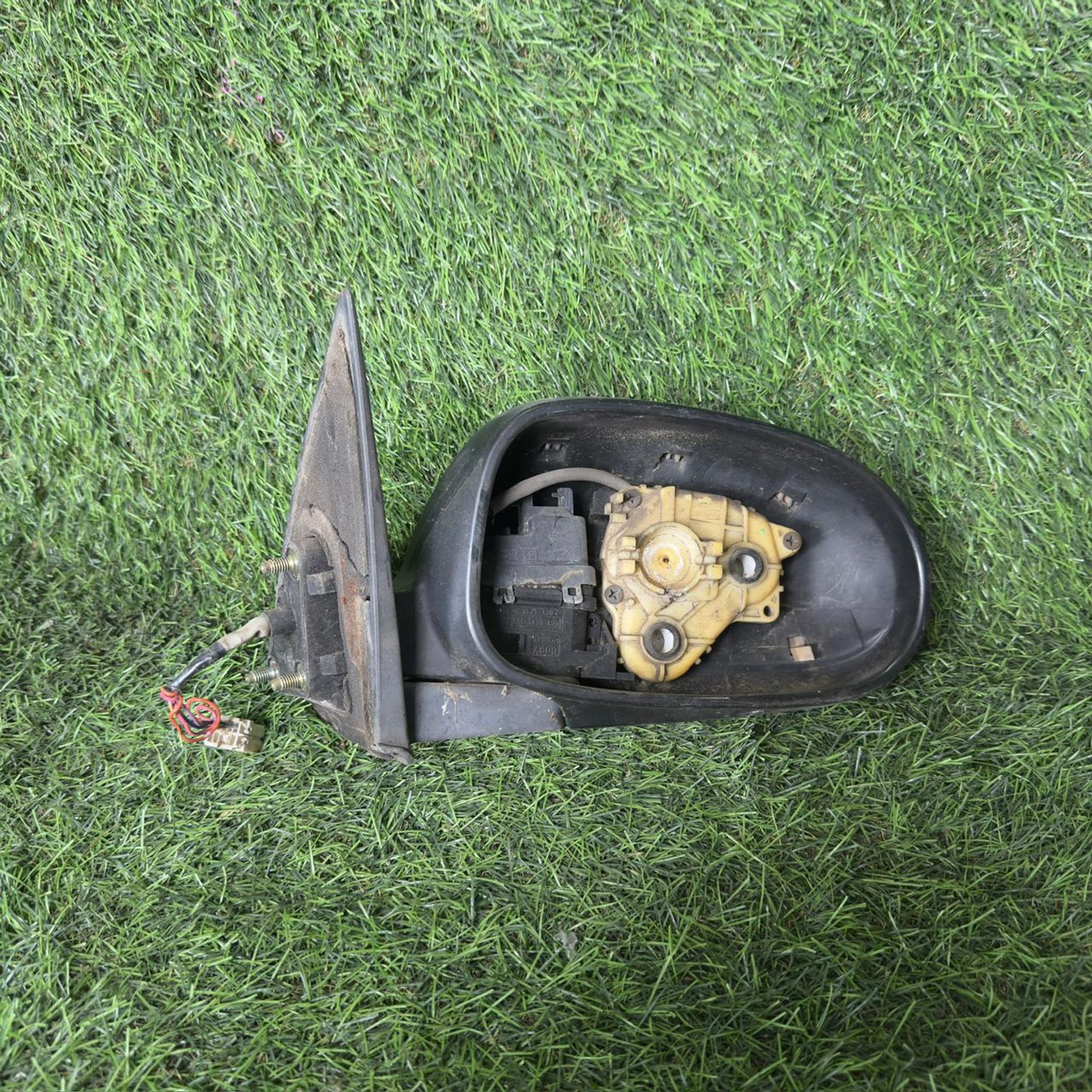 1011 Зеркало боковое правое NISSAN CEFIRO A33, 4500 рублей, Невинномысск