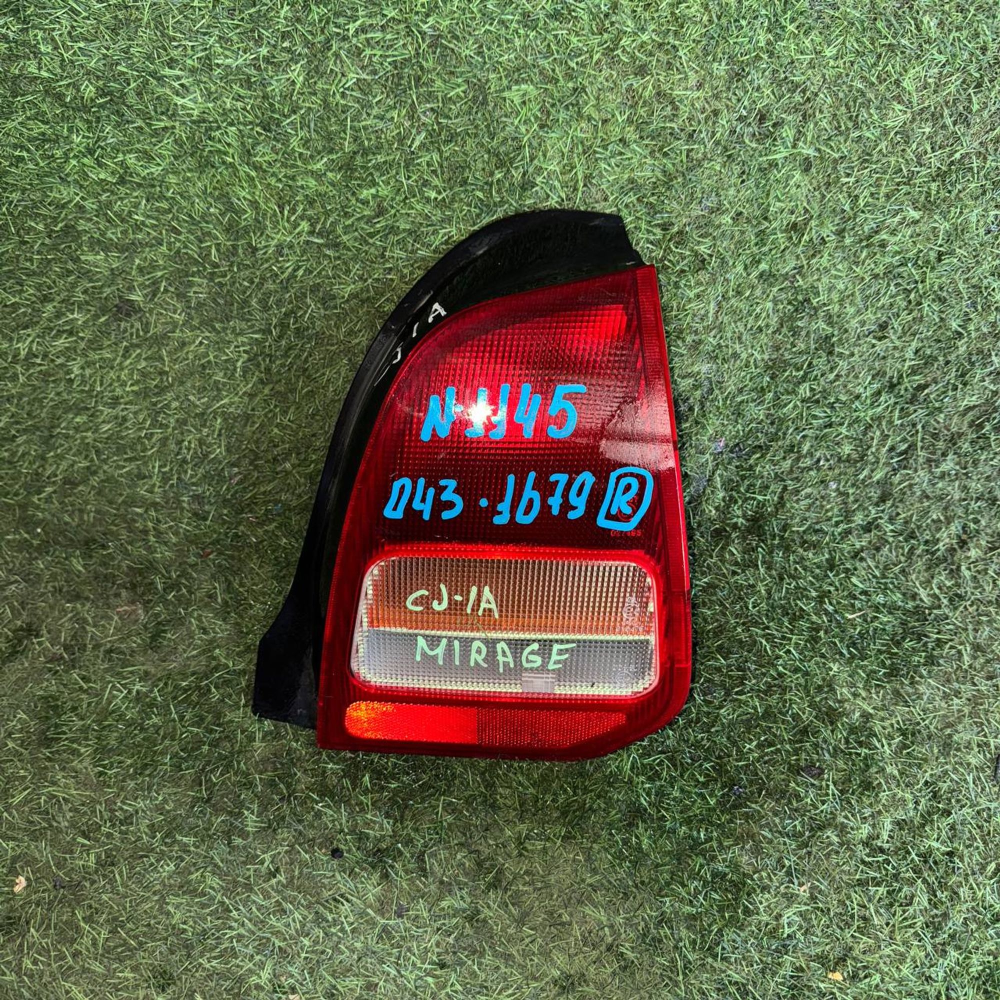 1145 Фонарь задний правый MITSUBISHI MIRAGE CJ1A, 1 рублей, Невинномысск