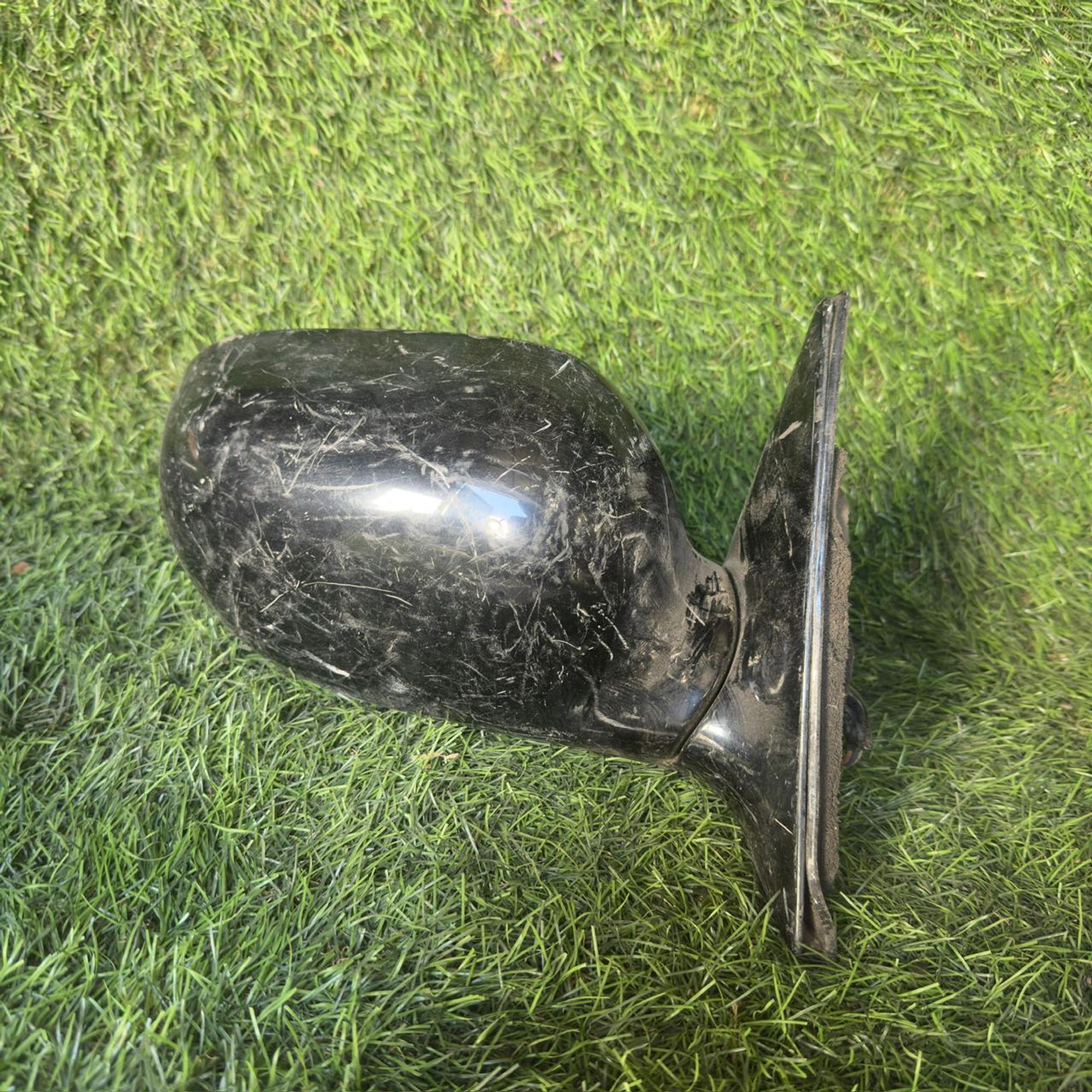 113 Зеркало боковое правое MITSUBISHI GALANT E54A, 2500 рублей, Невинномысск