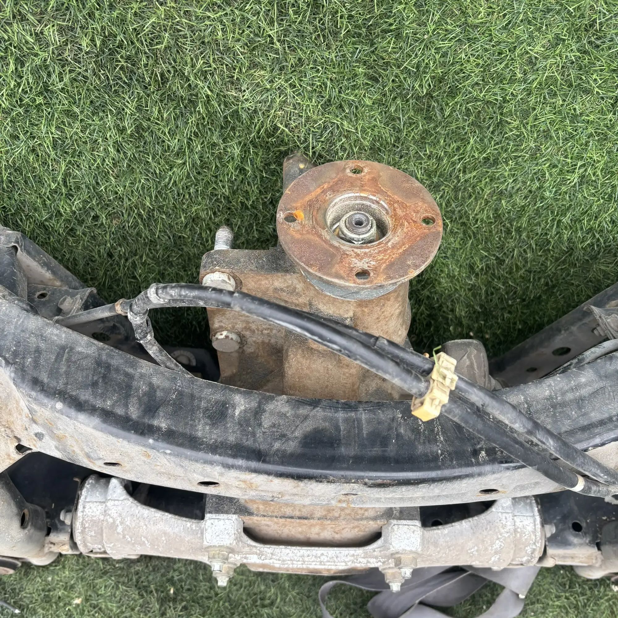 https://ycs.partsauto.market/partsauto-images/thmbs/userImages/772e461030aea93f4dbb6447c0f924d3/part/2600a712-fee5-41af-91a9-7ae083719b66_1777026878993.jpg