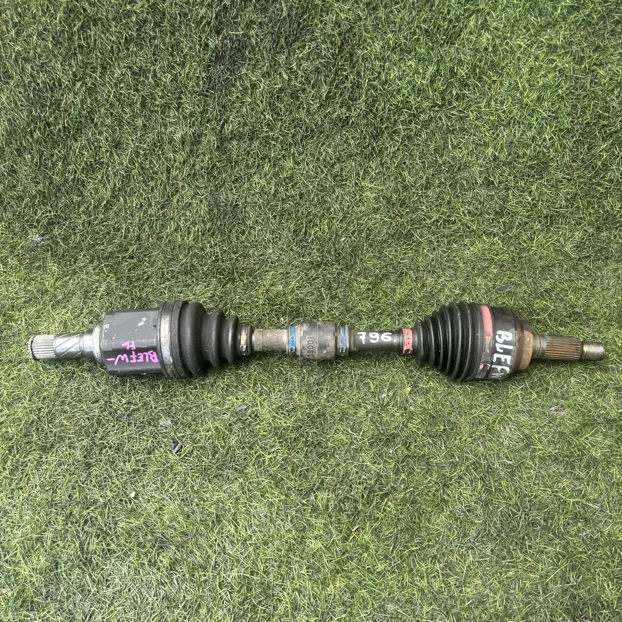 https://ycs.partsauto.market/partsauto-images/thmbs/userImages/772e461030aea93f4dbb6447c0f924d3/part/2604f42e-65af-47d4-bdd6-3f99415aa117_1776850334585.jpg