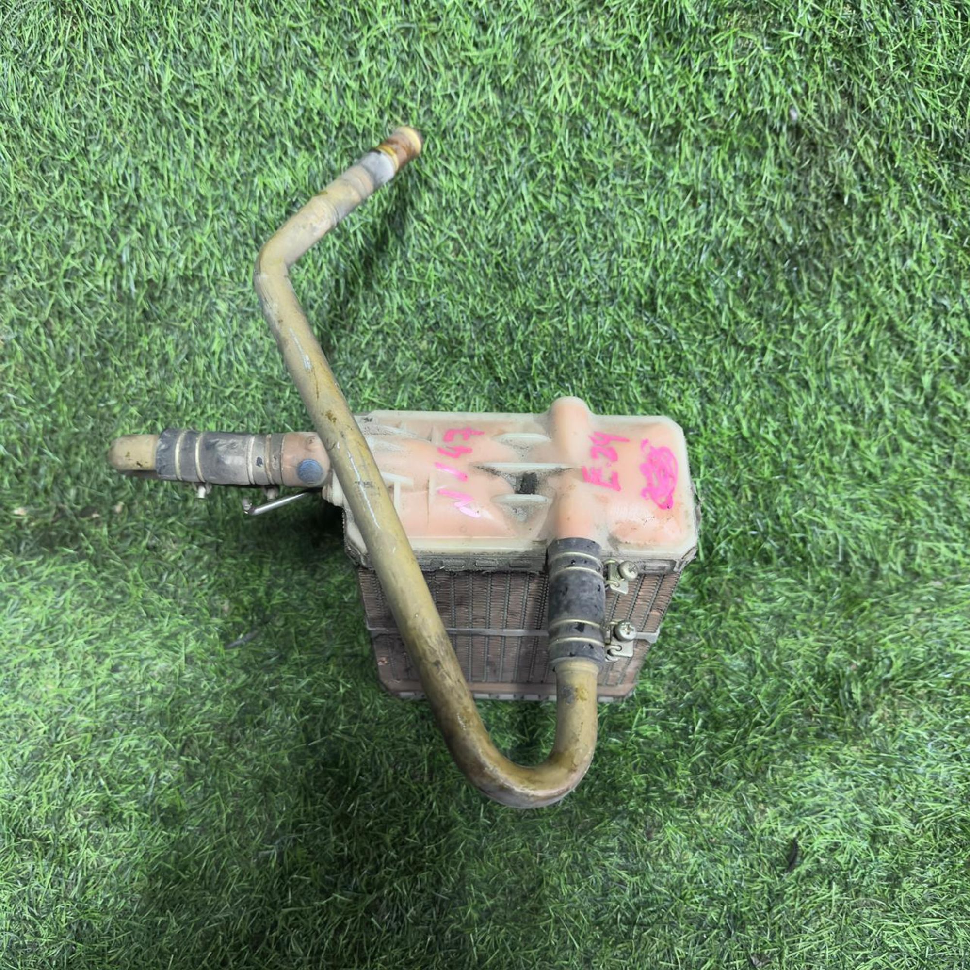 147 Радиатор отопителя NISSAN URVAN E24, 1 рублей, Невинномысск