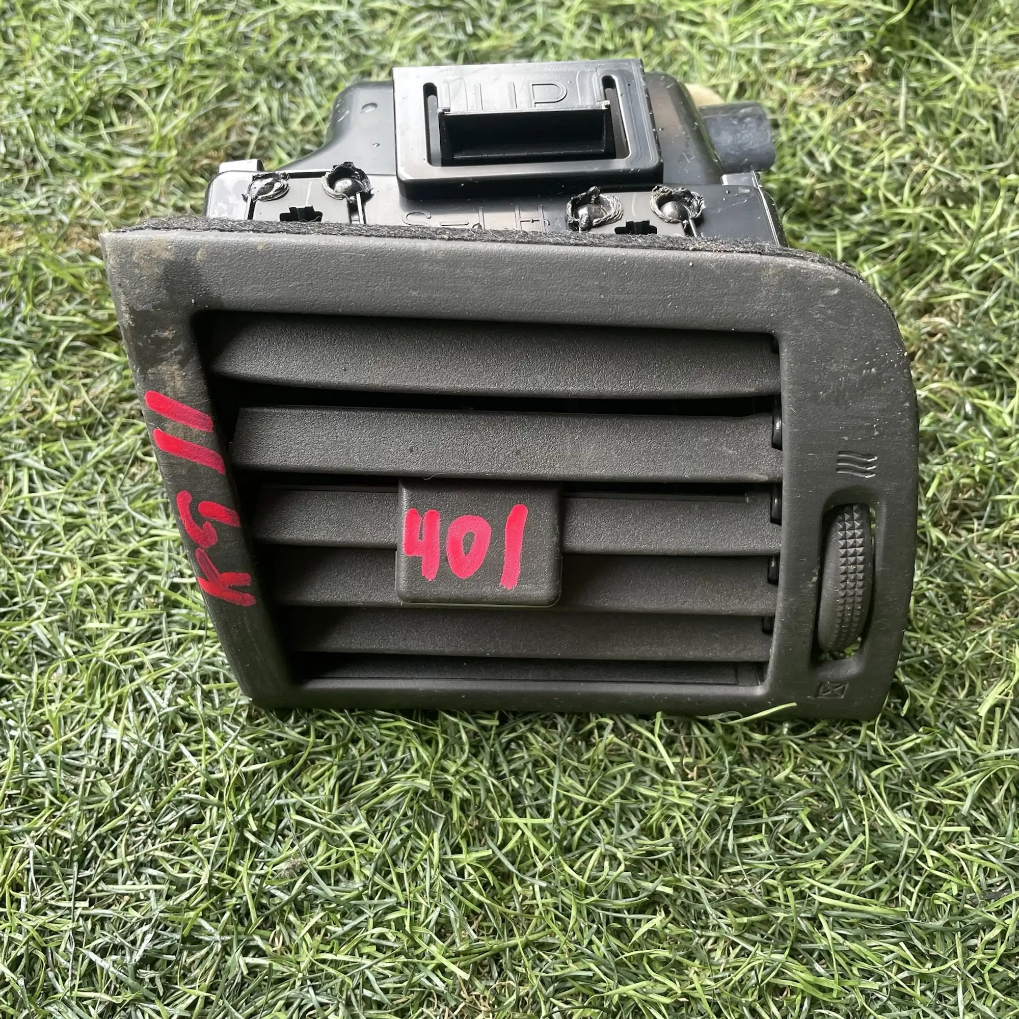 https://ycs.partsauto.market/partsauto-images/thmbs/userImages/772e461030aea93f4dbb6447c0f924d3/part/2723f5b9-db10-4e44-ba2f-cd0e36a84cb9_1779093590534.jpg