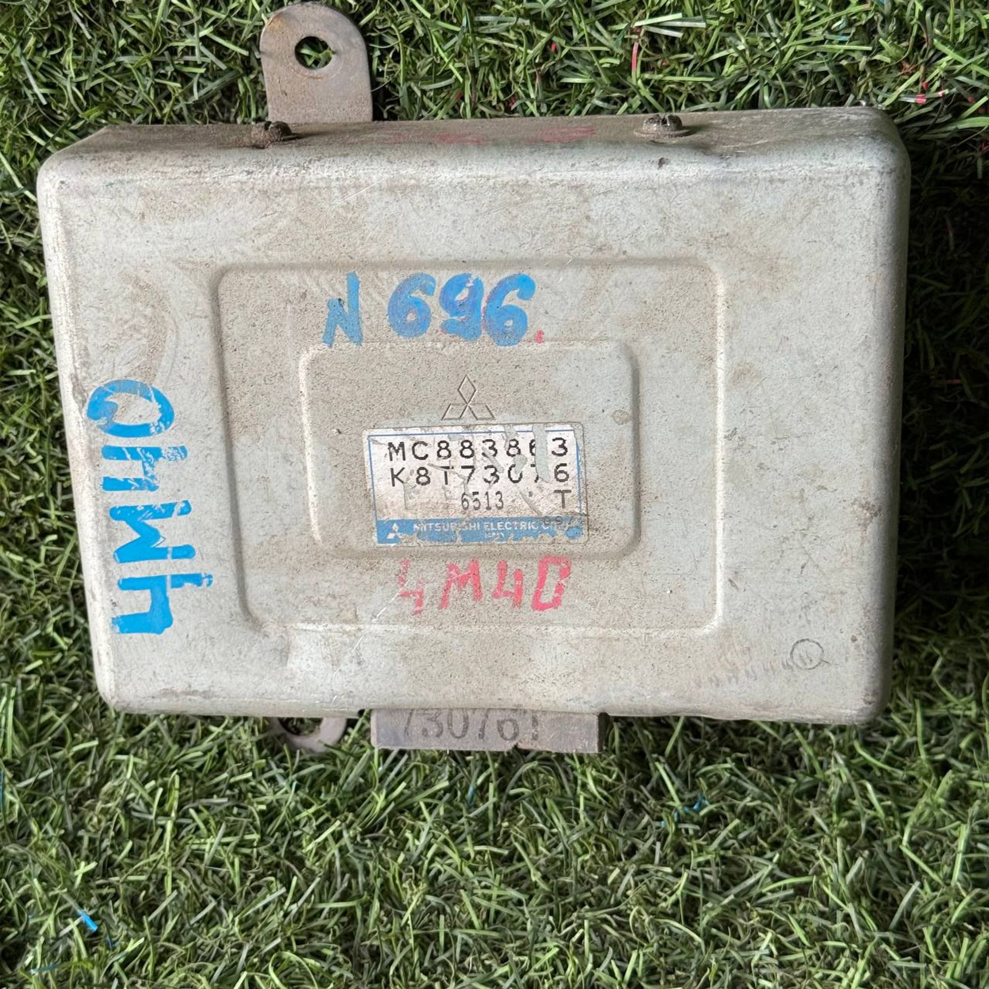 696 Блок управления двигателем Mitsibishi 4M40, 1 рублей, Невинномысск