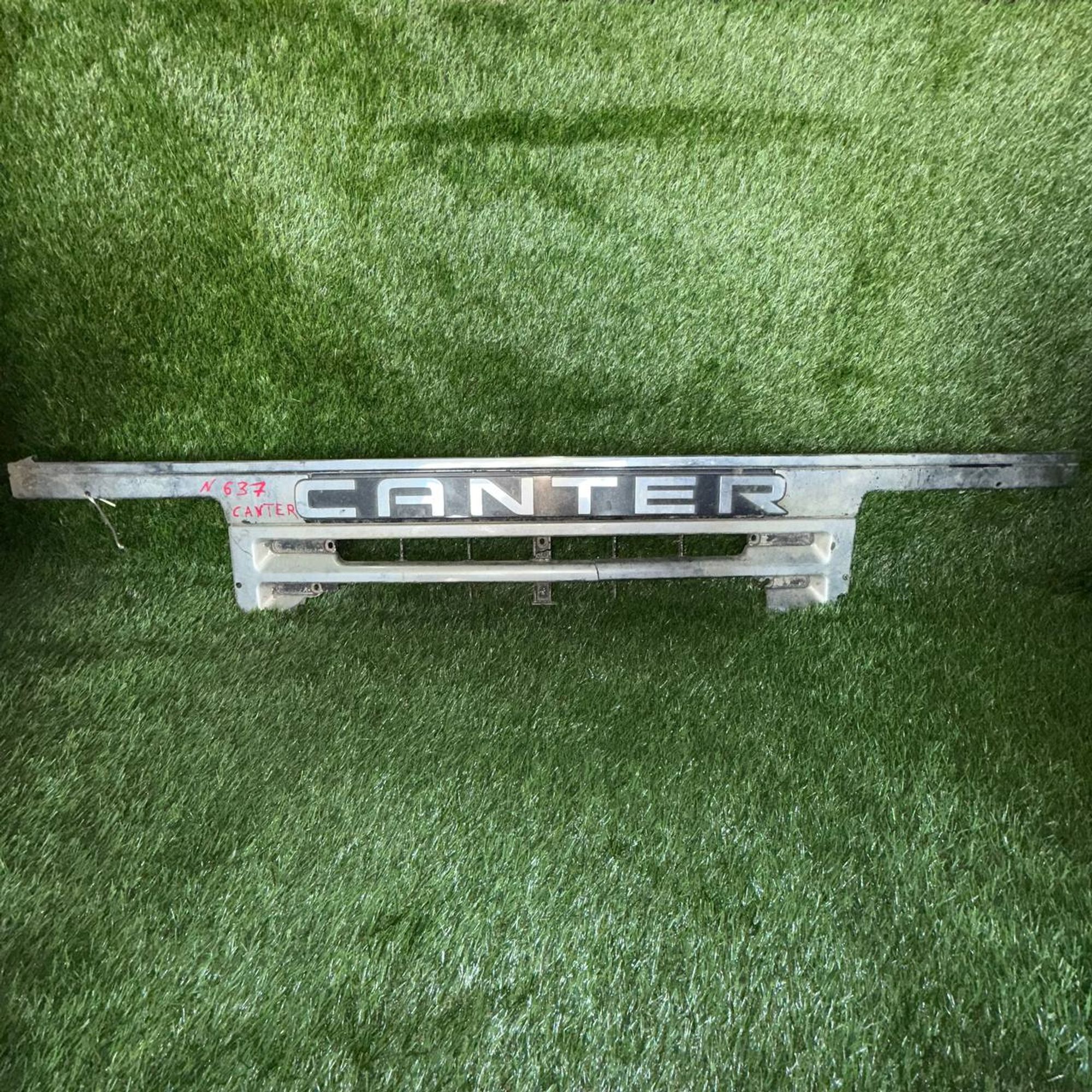637 Решетка радиатора Mitsubishi Canter, 6000 рублей, Невинномысск