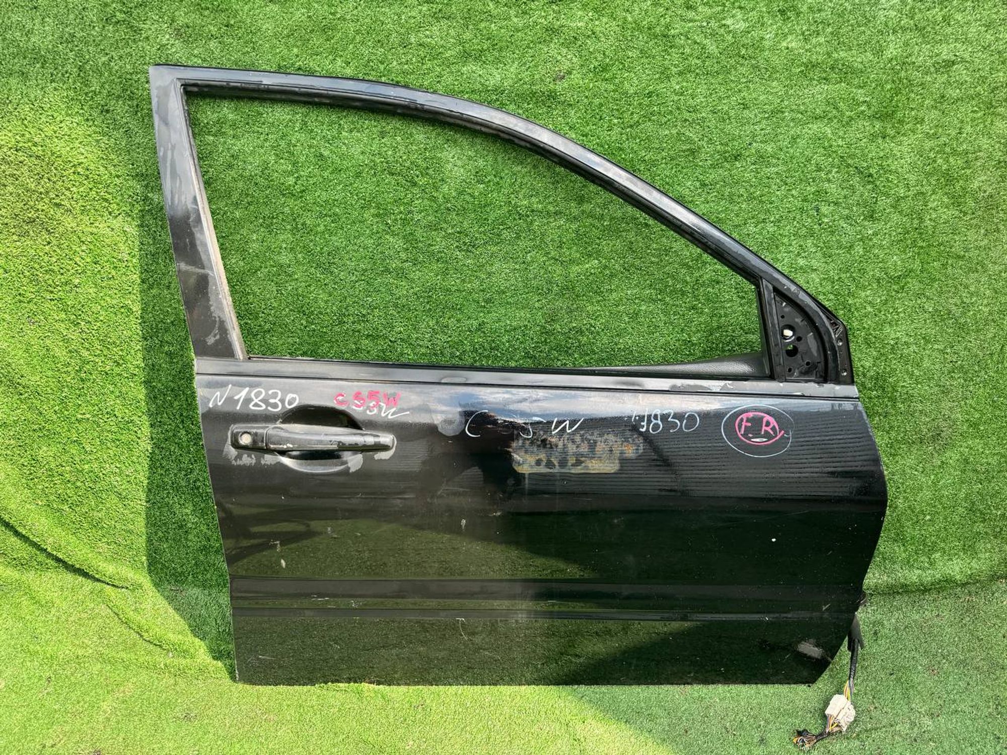 1830 дверь на MITSUBISHI LANCER CS5W, 10500 рублей, Невинномысск