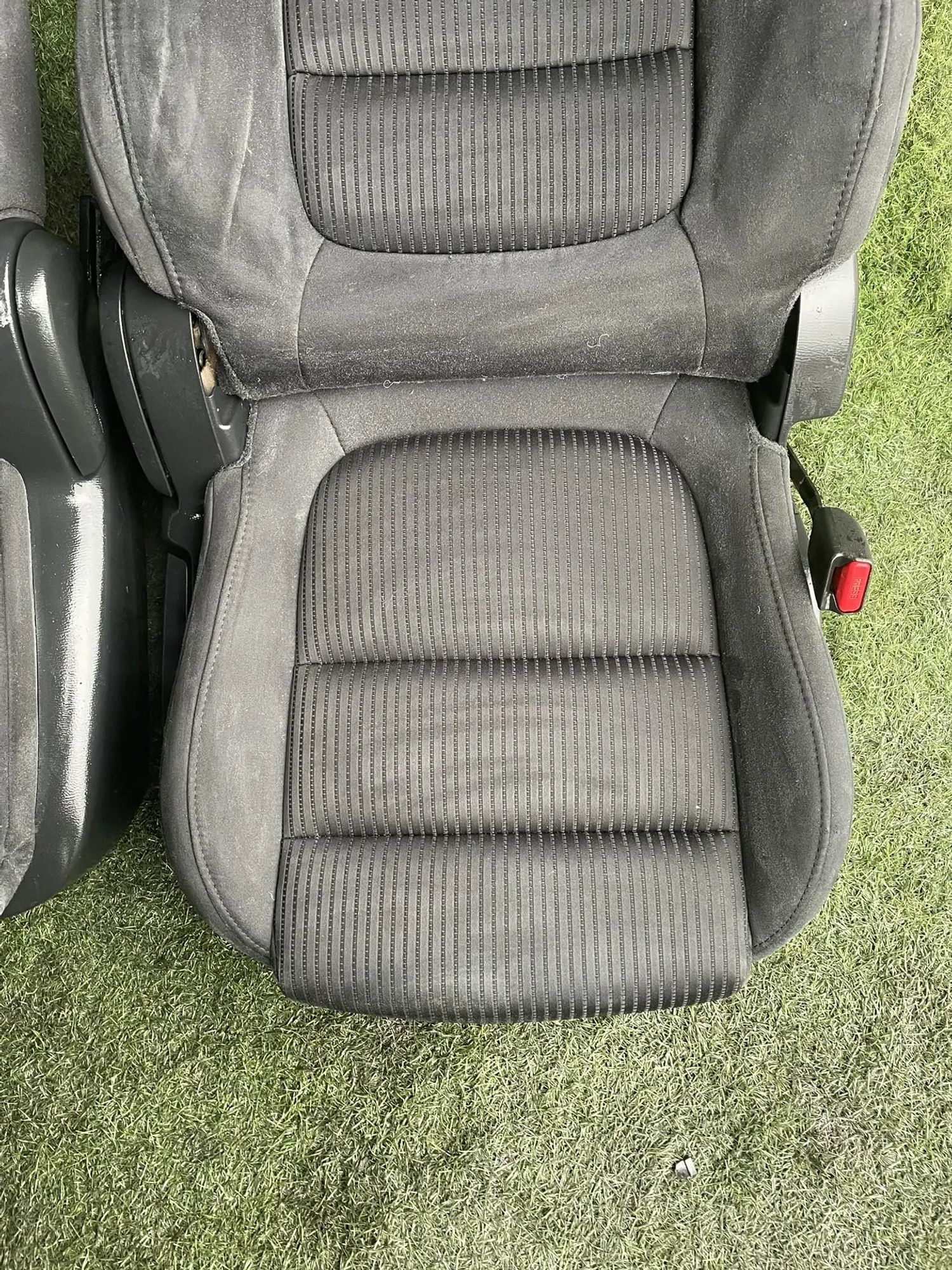 https://ycs.partsauto.market/partsauto-images/thmbs/userImages/772e461030aea93f4dbb6447c0f924d3/part/28064ed6-e363-44a8-a02c-b66a4681f1d6_1777967282385.jpg