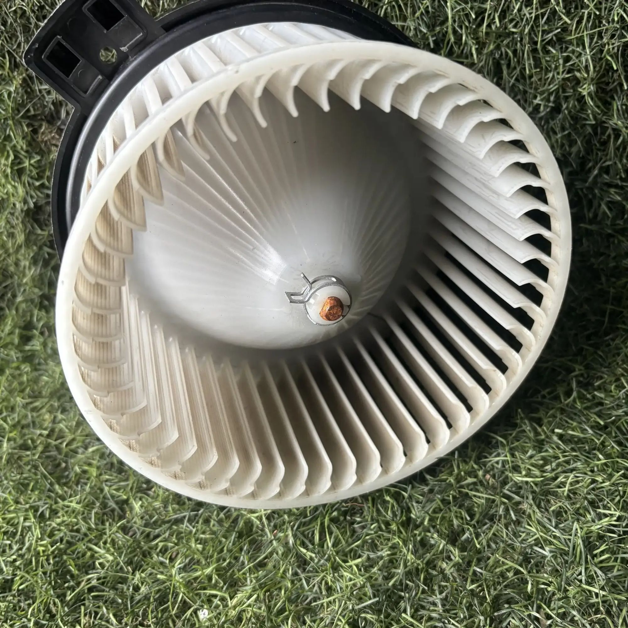 https://ycs.partsauto.market/partsauto-images/thmbs/userImages/772e461030aea93f4dbb6447c0f924d3/part/28474ab3-58ab-4c4e-816e-e8add342b49c_1776932708831.jpg