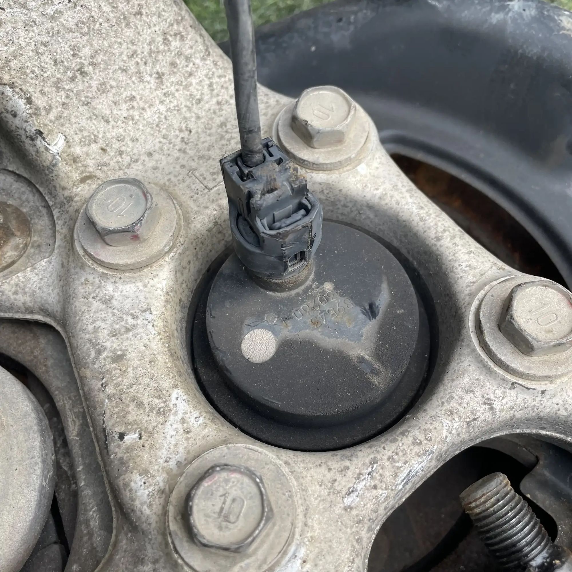 https://ycs.partsauto.market/partsauto-images/thmbs/userImages/772e461030aea93f4dbb6447c0f924d3/part/286e9c59-73fa-4e30-a1c1-5264dfd6b528_1779264268291.jpg
