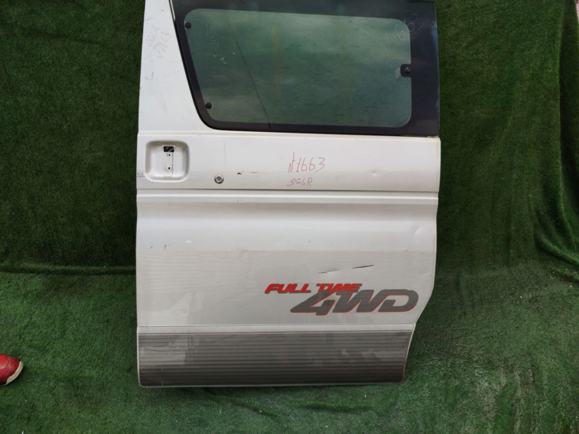 1663 дверь на MAZDA BONGO FRIENDEE SGLR, 10500 рублей, Невинномысск