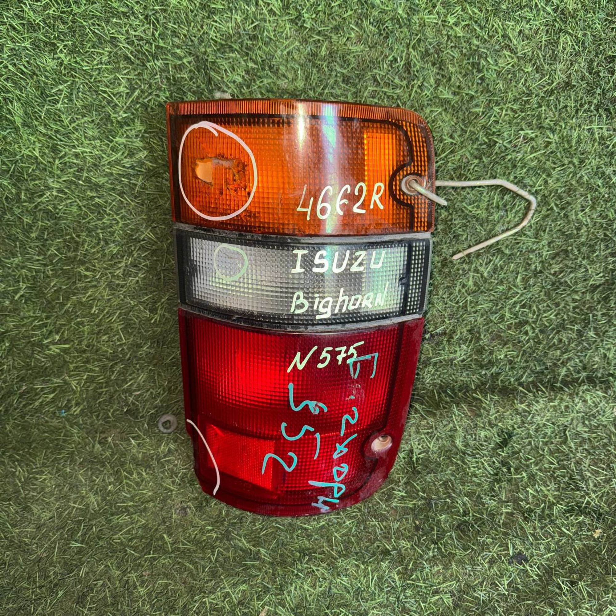 575 Фонарь задний правый ISUZU BIGHORN, 3000 рублей, Невинномысск
