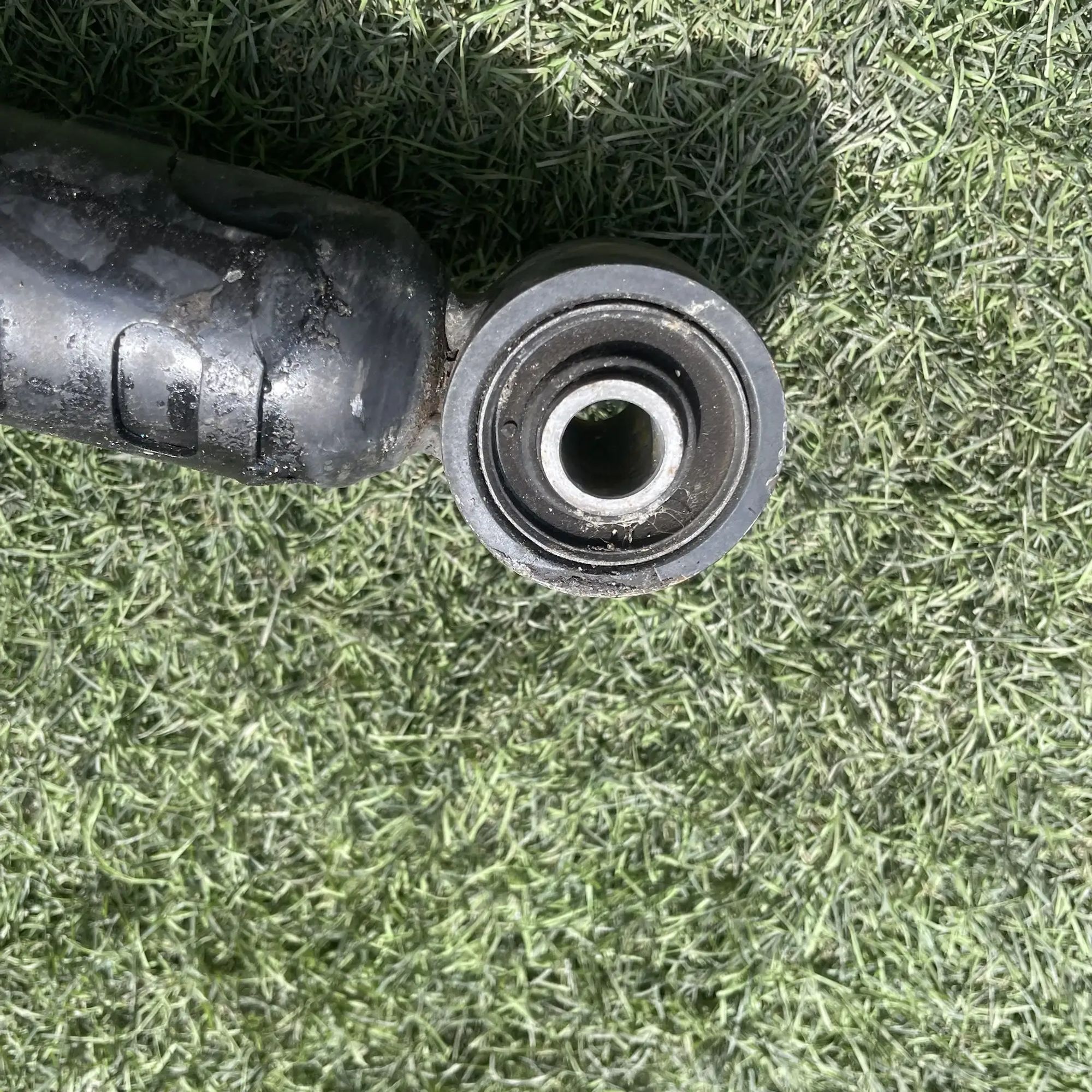 https://ycs.partsauto.market/partsauto-images/thmbs/userImages/772e461030aea93f4dbb6447c0f924d3/part/2922c5c6-832a-47d3-8143-c95e8ae251ab_1779169154655.jpg