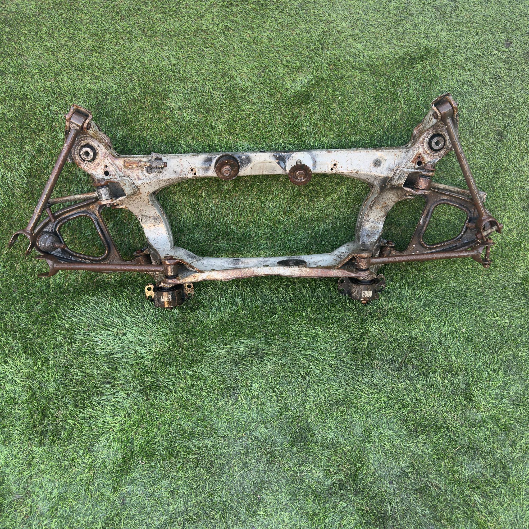 104 Подрамник задний TOYOTA MARK II GX90, 1 рублей, Невинномысск