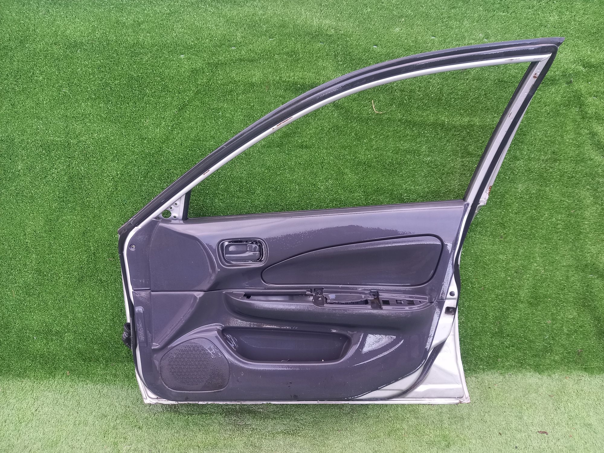 1638 дверь F/R на NISSAN AD Y11, 8500 рублей, Невинномысск