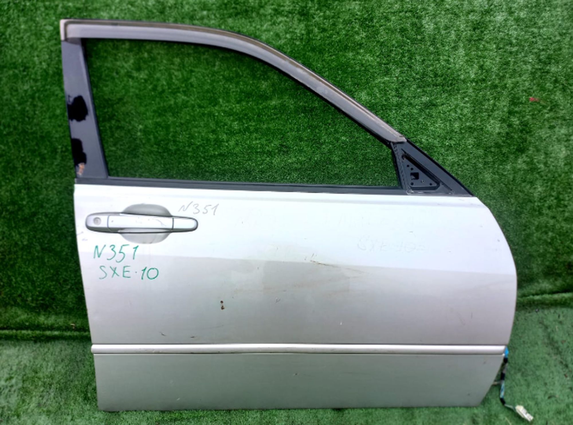 351 дверь на TOYOTA ALTEZZA SXE10, 9500 рублей, Невинномысск