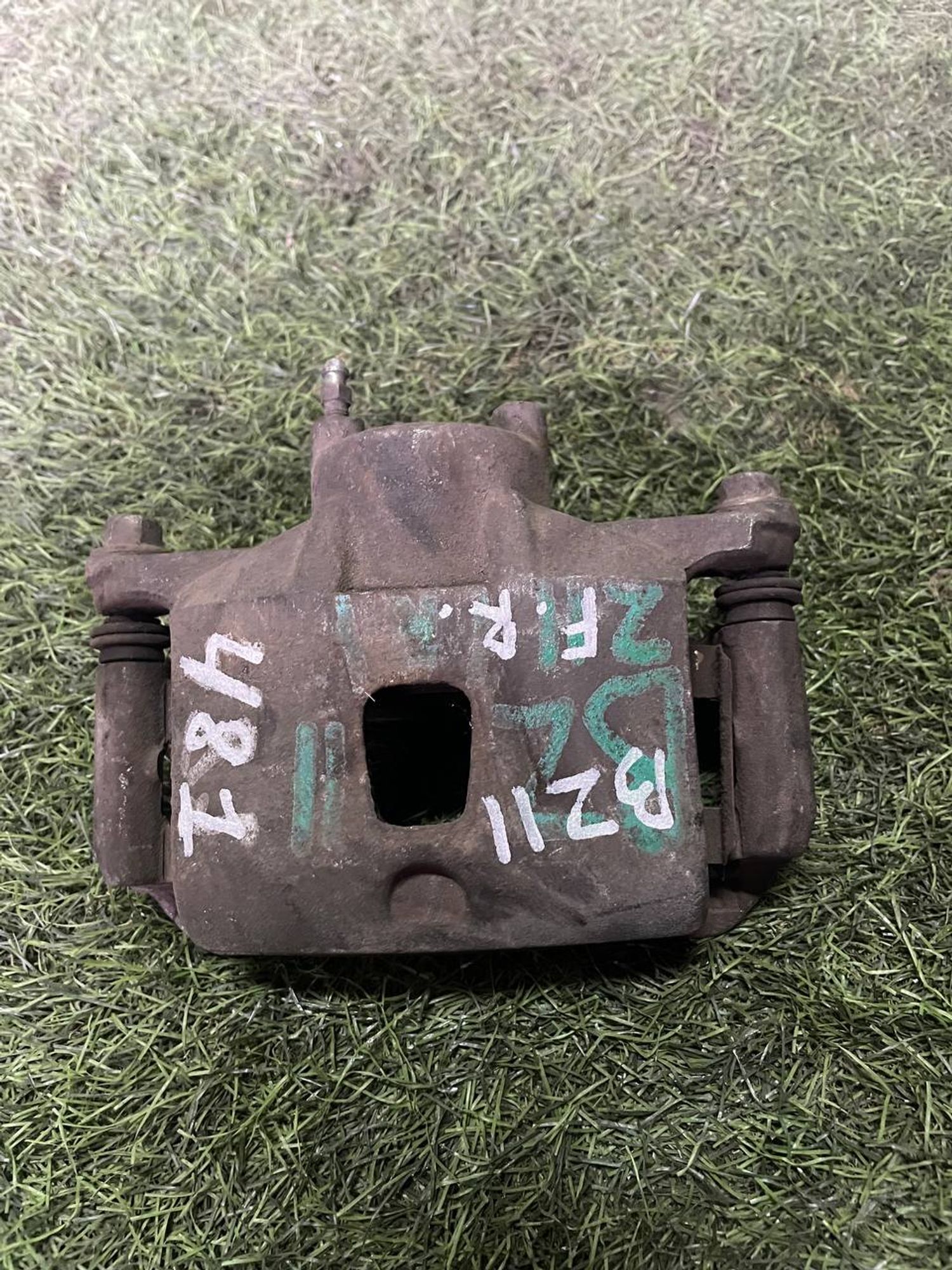 481 Суппорт тормозной передний левый NISSAN CEFIRO A32, 3000 рублей, Невинномысск