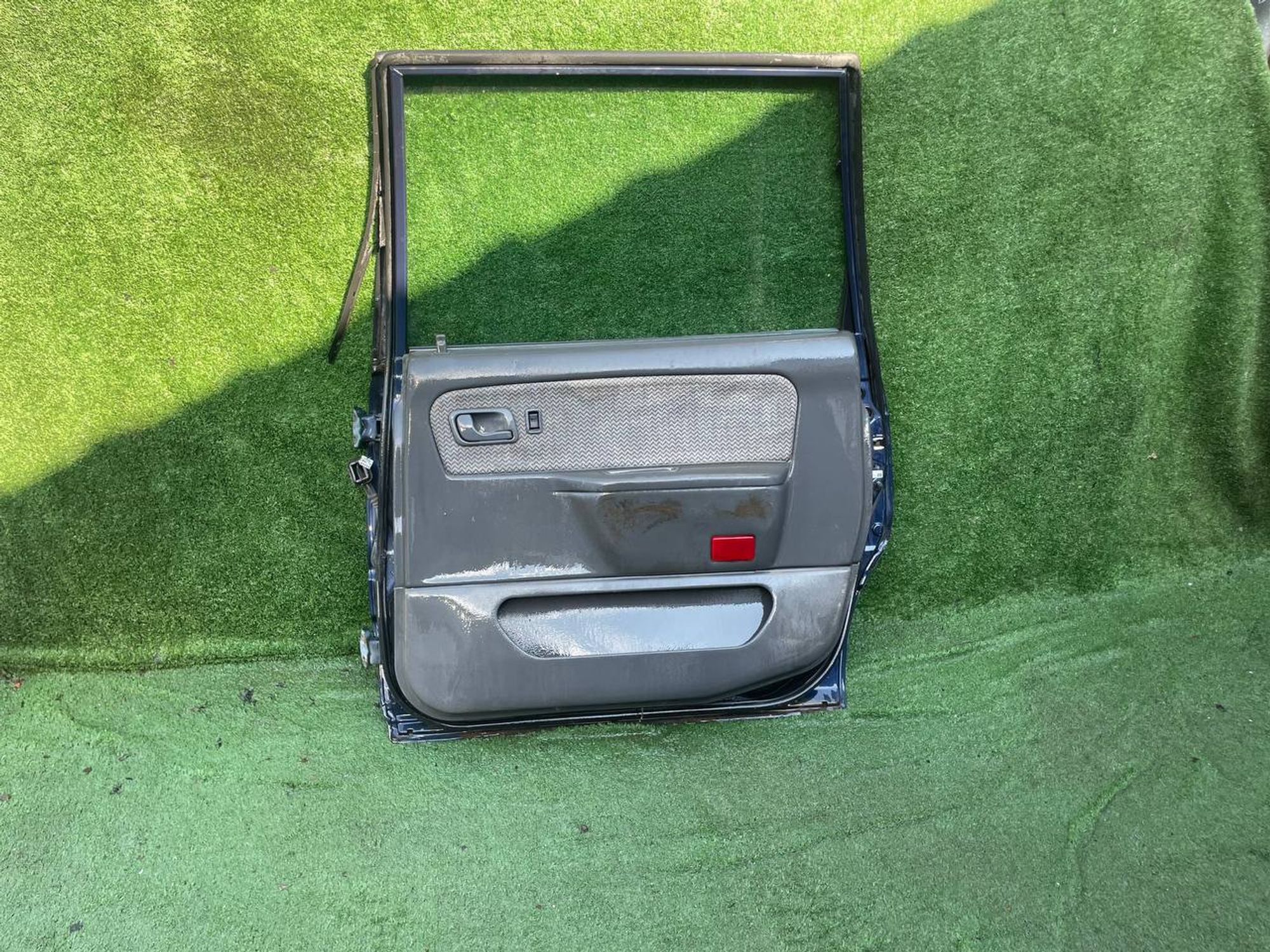 2043 дверь на MITSUBISHI CHARIOT RN33, 5000 рублей, Невинномысск