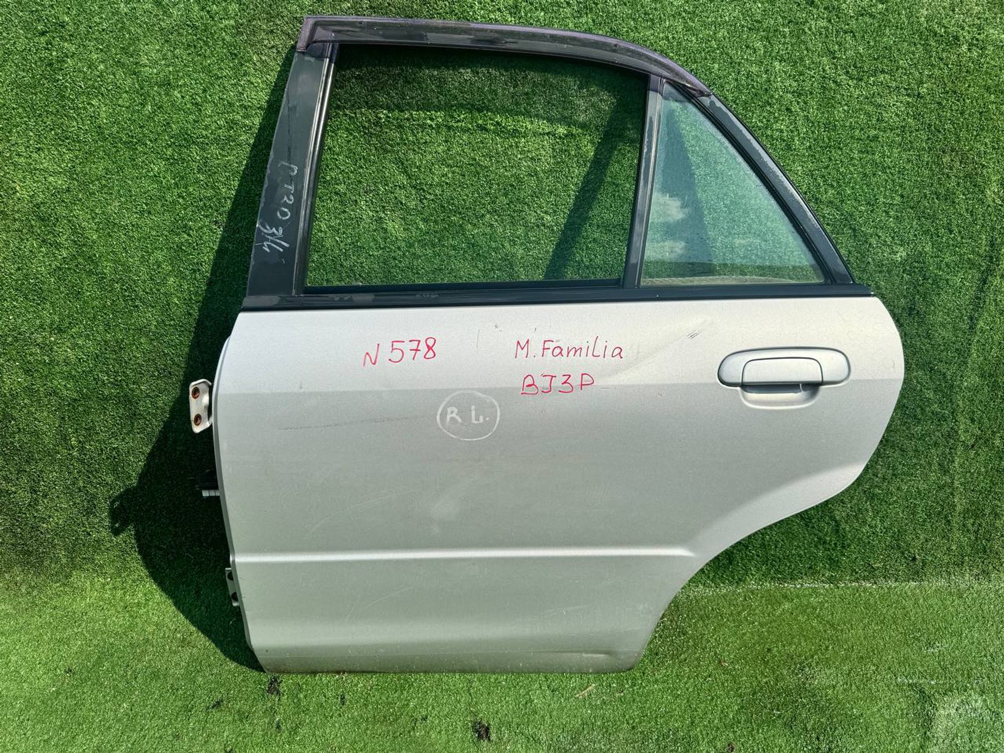 578 дверь на MAZDA FAMILIA BJ3P, 5500 рублей, Невинномысск