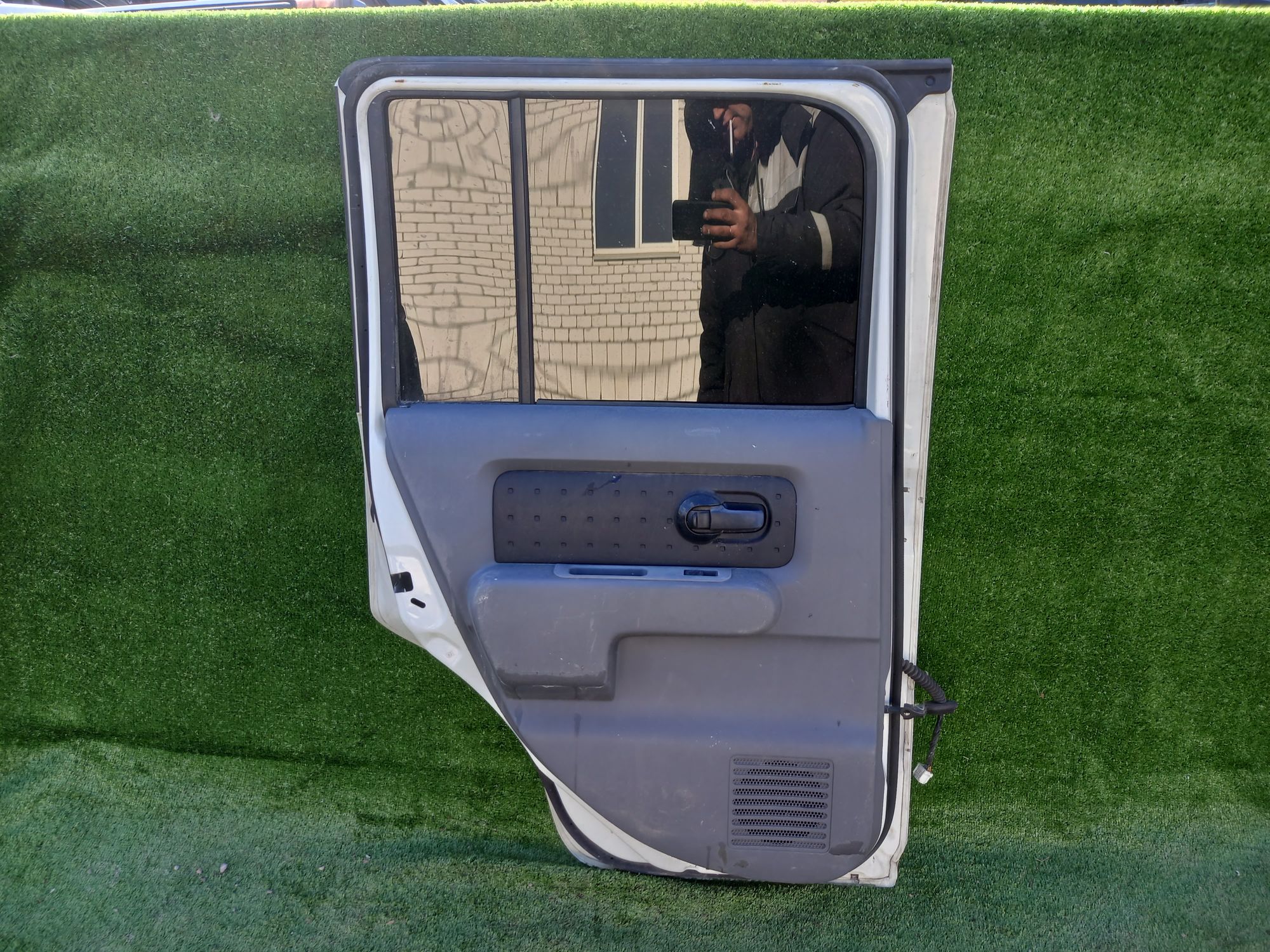 1924 дверь на NISSAN CUBE BZ11, 7500 рублей, Невинномысск