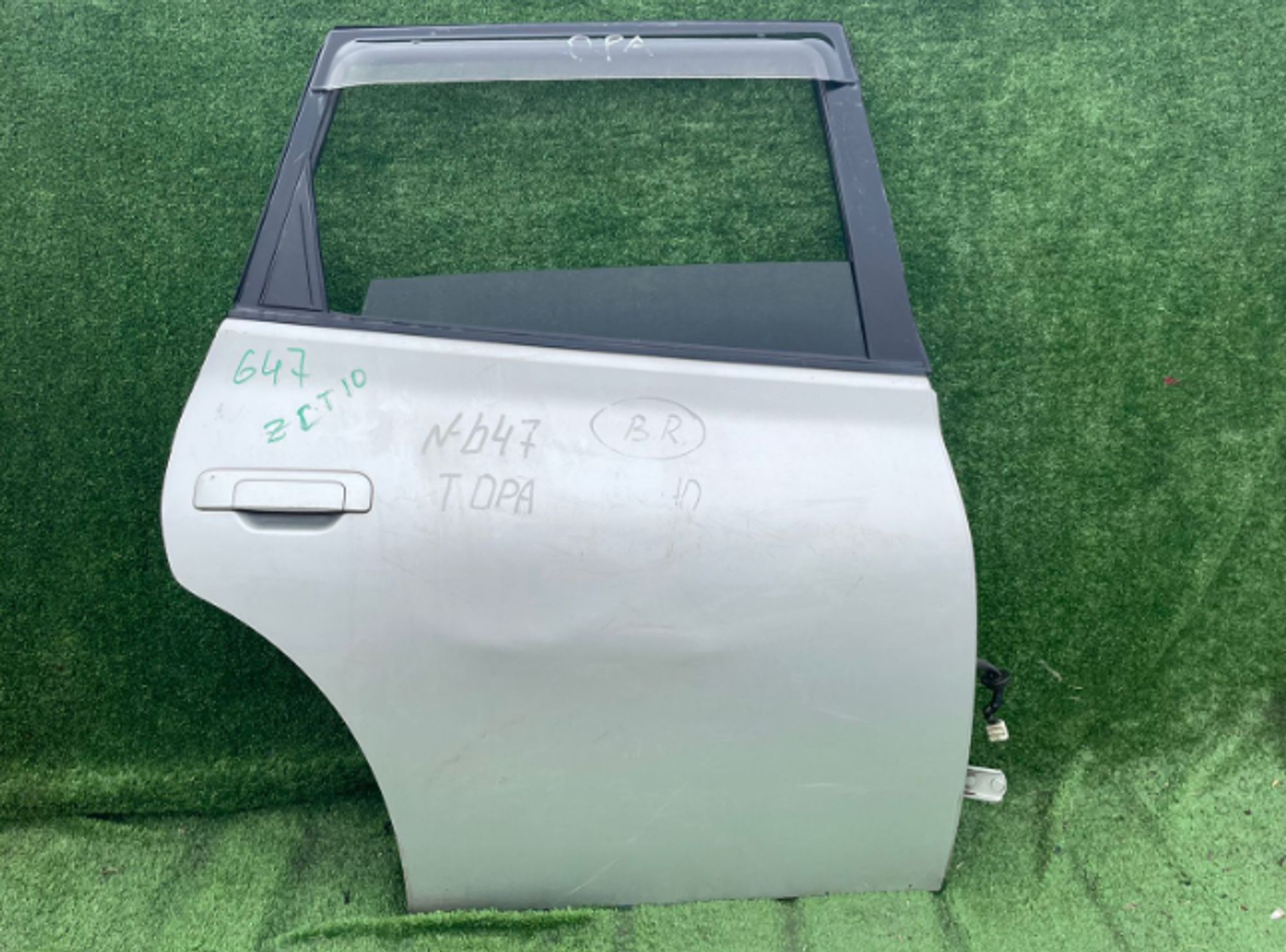 647 дверь на TOYOTA OPA ACT10, 10500 рублей, Невинномысск