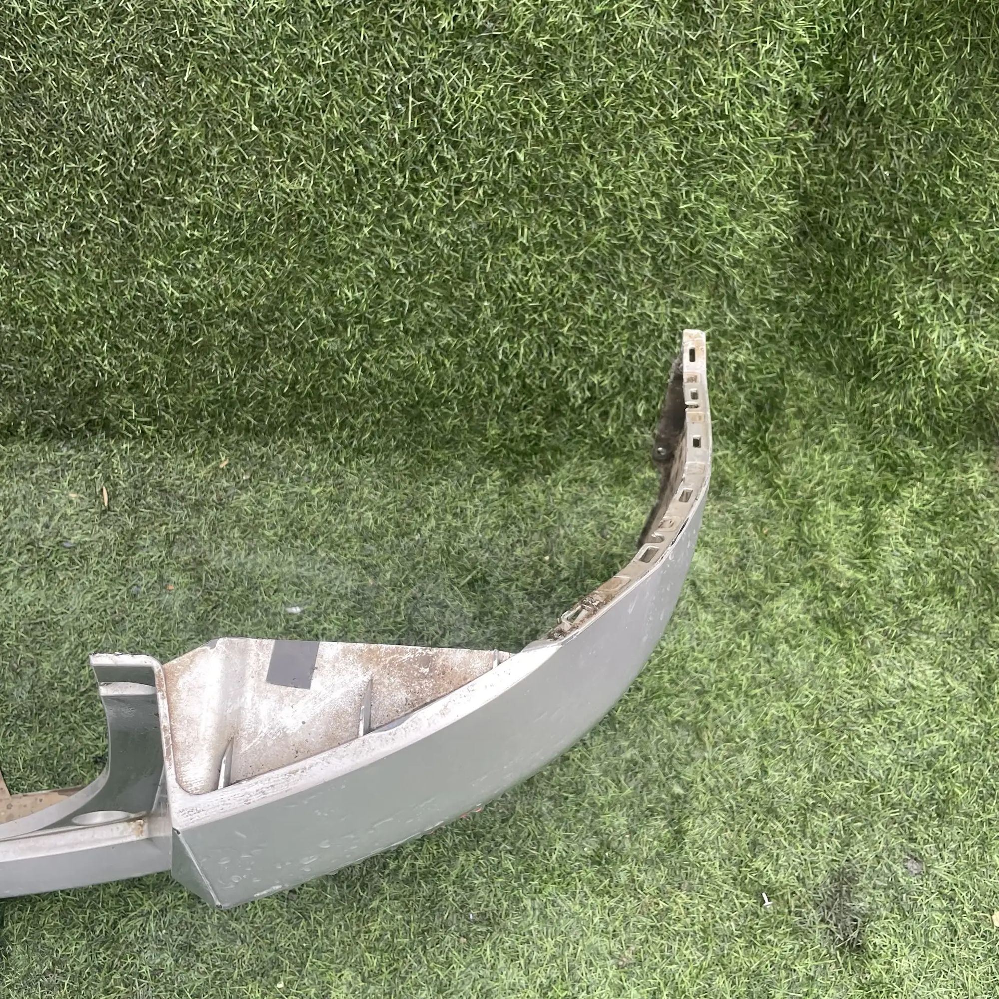 https://ycs.partsauto.market/partsauto-images/thmbs/userImages/772e461030aea93f4dbb6447c0f924d3/part/2b7d9bf1-422f-4468-8dbe-3cbcf1f85e61_1778850267567.jpg