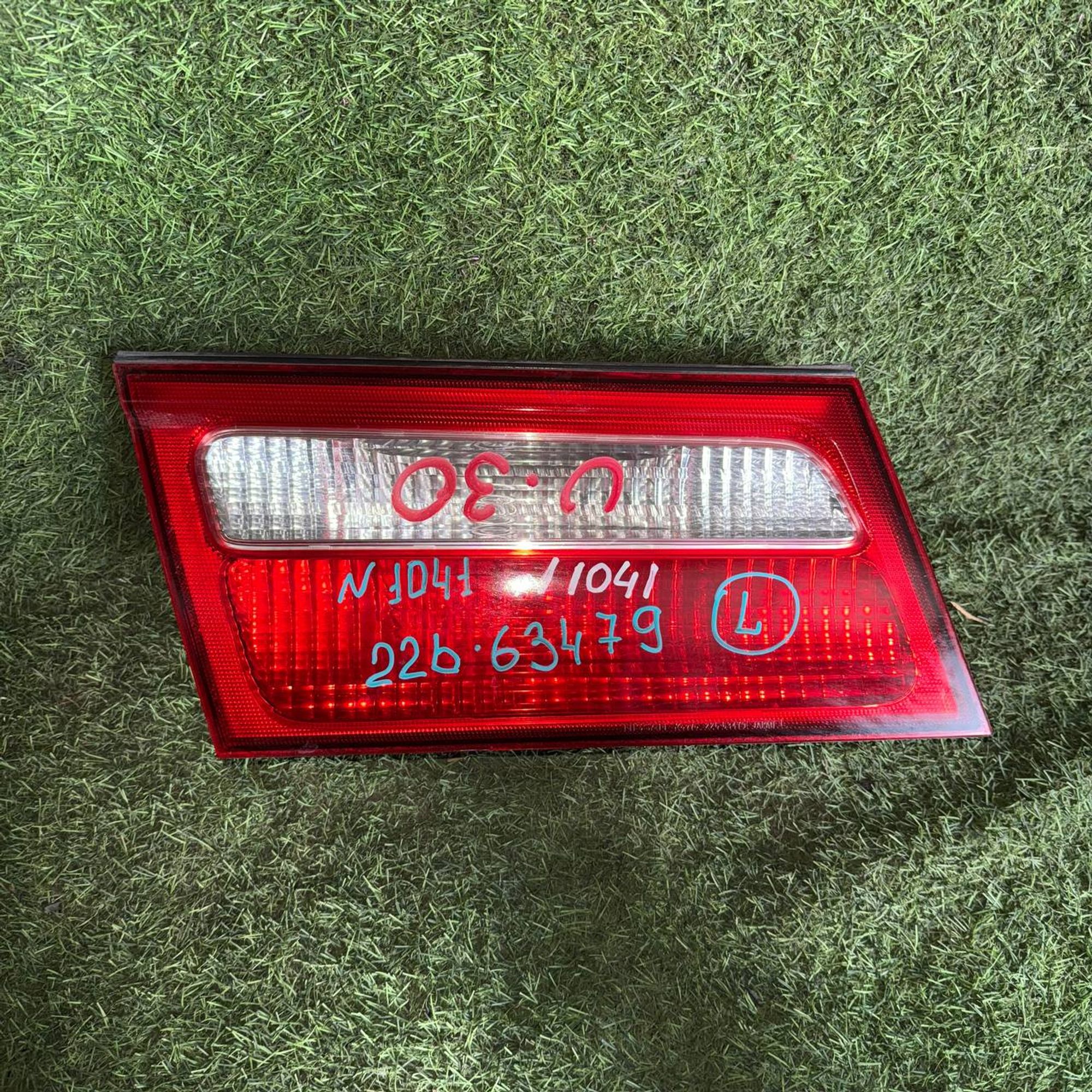 1041 фонарь задний лево NISSAN PRESAGE U30, 1 рублей, Невинномысск