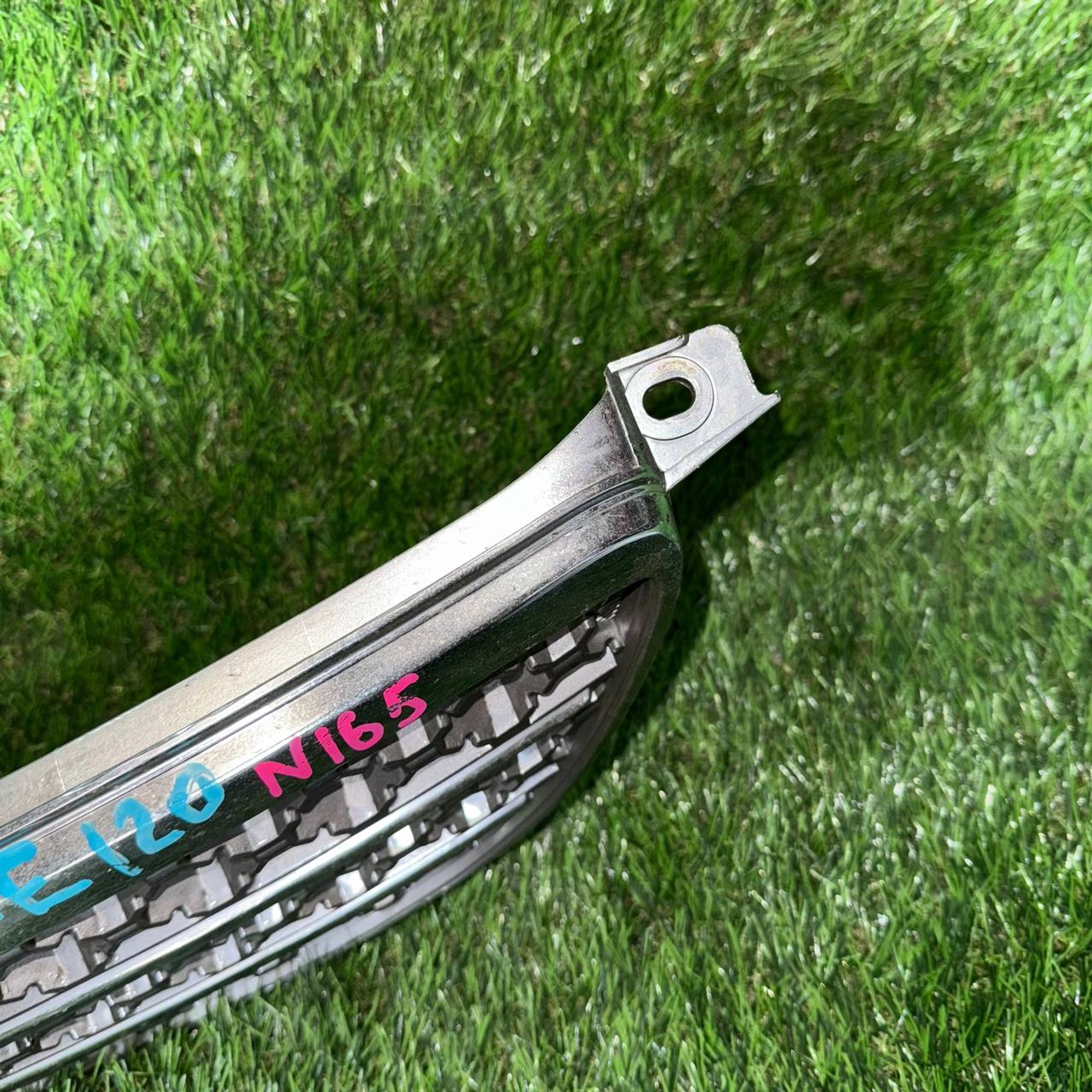 165 Решетка радиатора TOYOTA COROLLA NZE120, 4000 рублей, Невинномысск