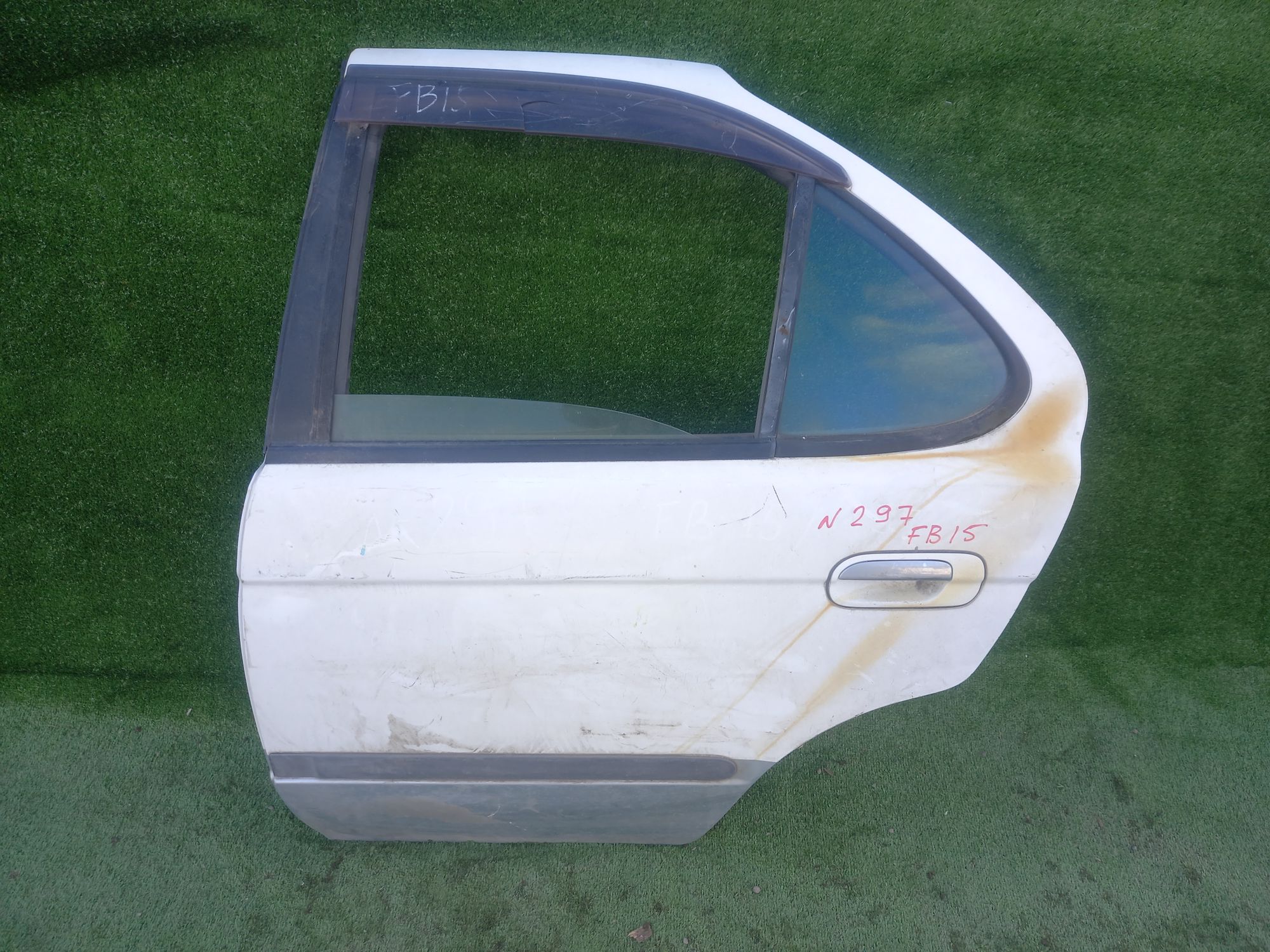 297 дверь на NISSAN SUNNY FB15, 8500 рублей, Невинномысск