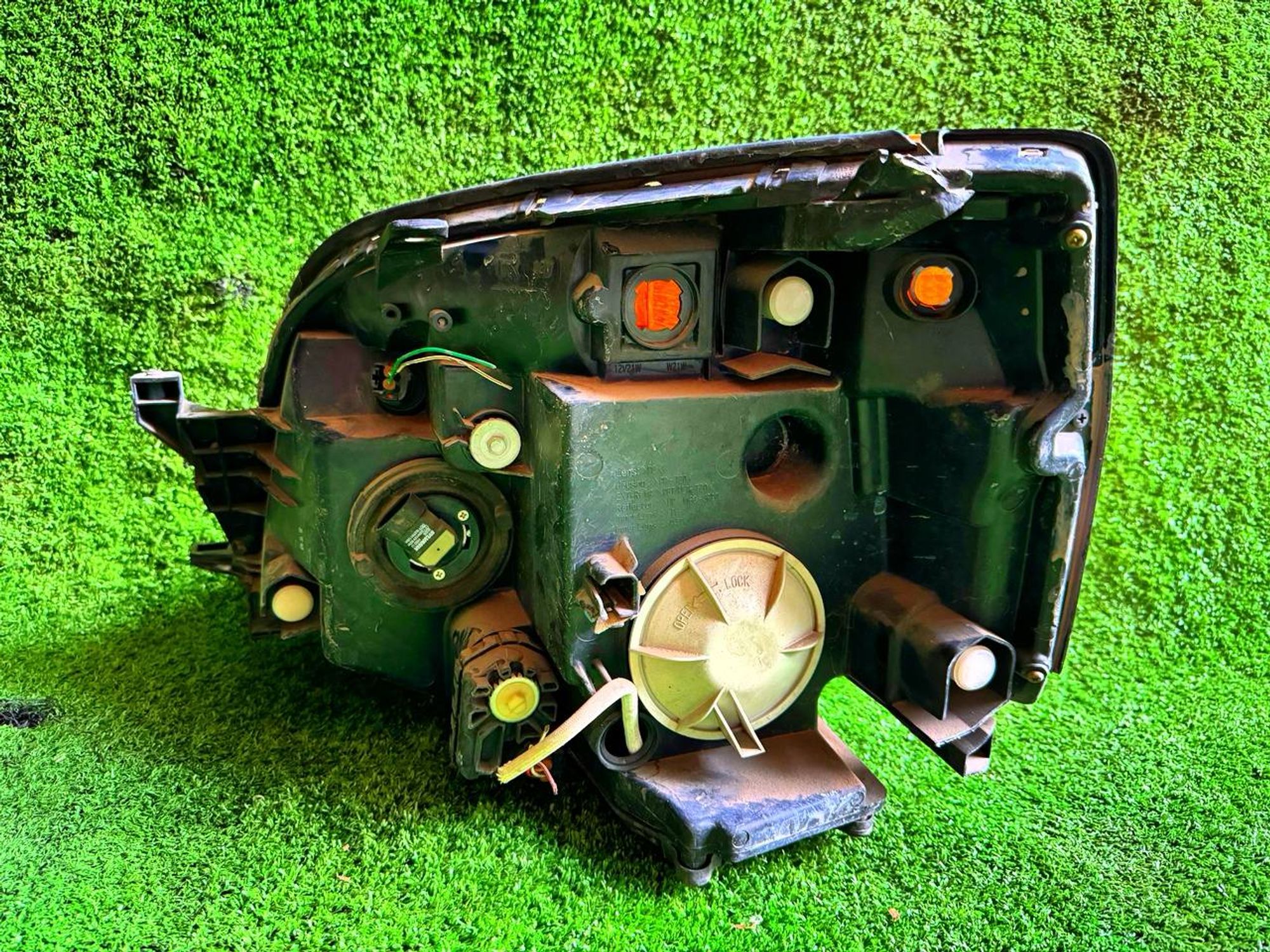 778 Фара правая Toyota Voxy AZR60, 8500 рублей, Невинномысск