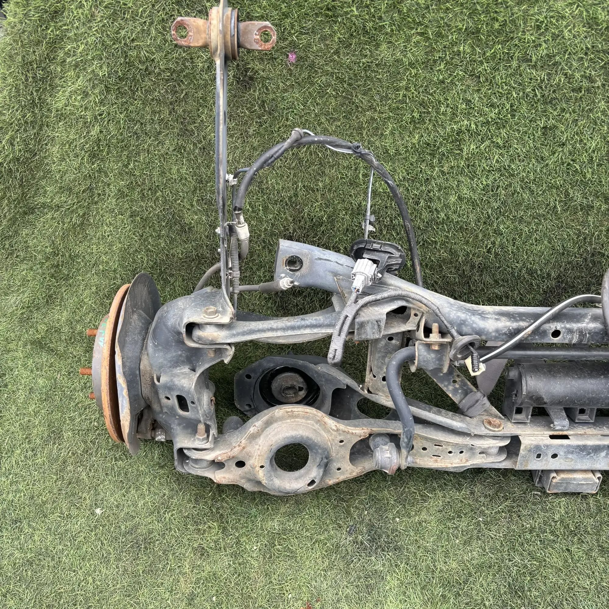 https://ycs.partsauto.market/partsauto-images/thmbs/userImages/772e461030aea93f4dbb6447c0f924d3/part/2be669bb-03e8-4aa5-a7a2-93fdd213ca24_1777010932124.jpg