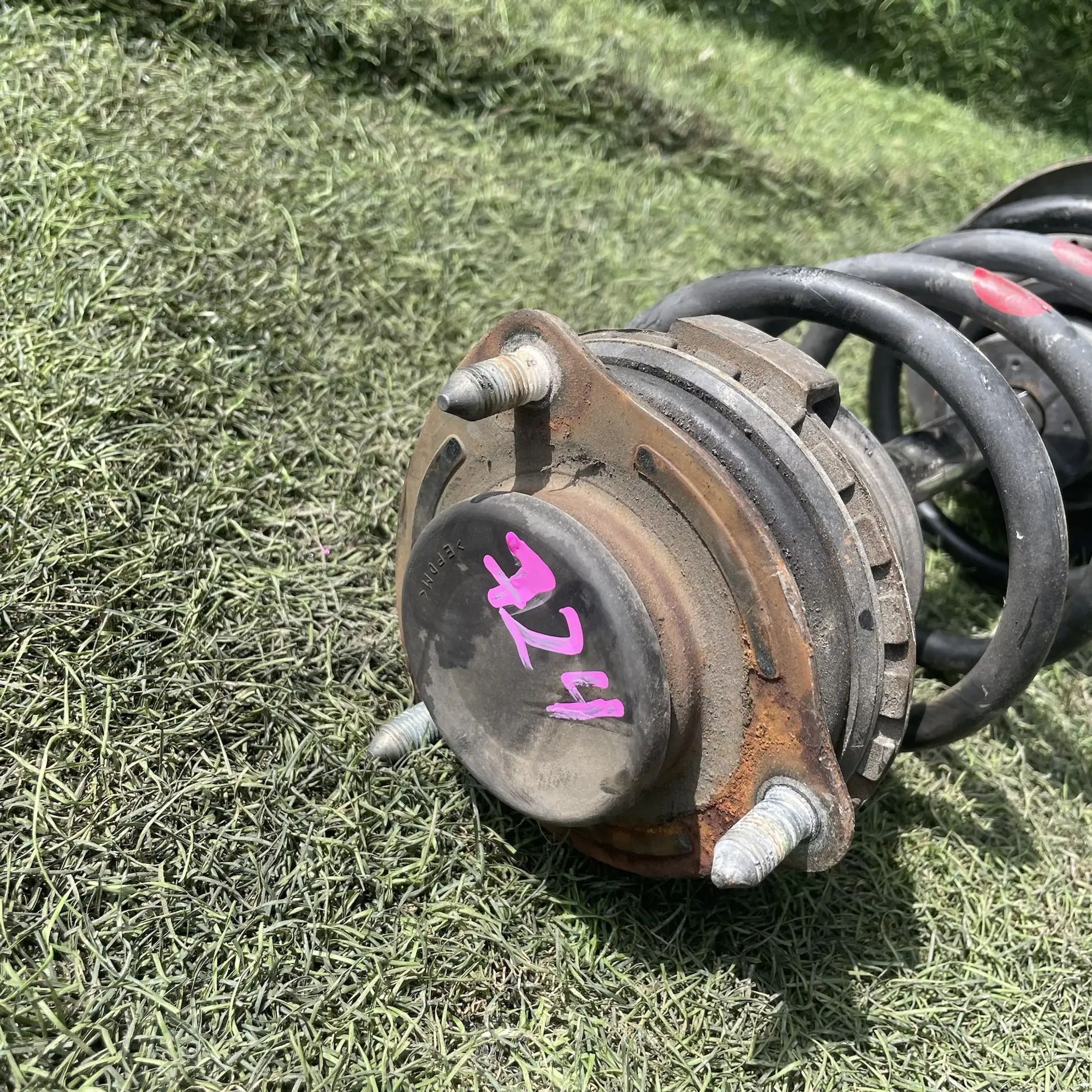 https://ycs.partsauto.market/partsauto-images/thmbs/userImages/772e461030aea93f4dbb6447c0f924d3/part/2bf61992-255a-4a21-9568-429ae9d979b9_1779111375542.jpg